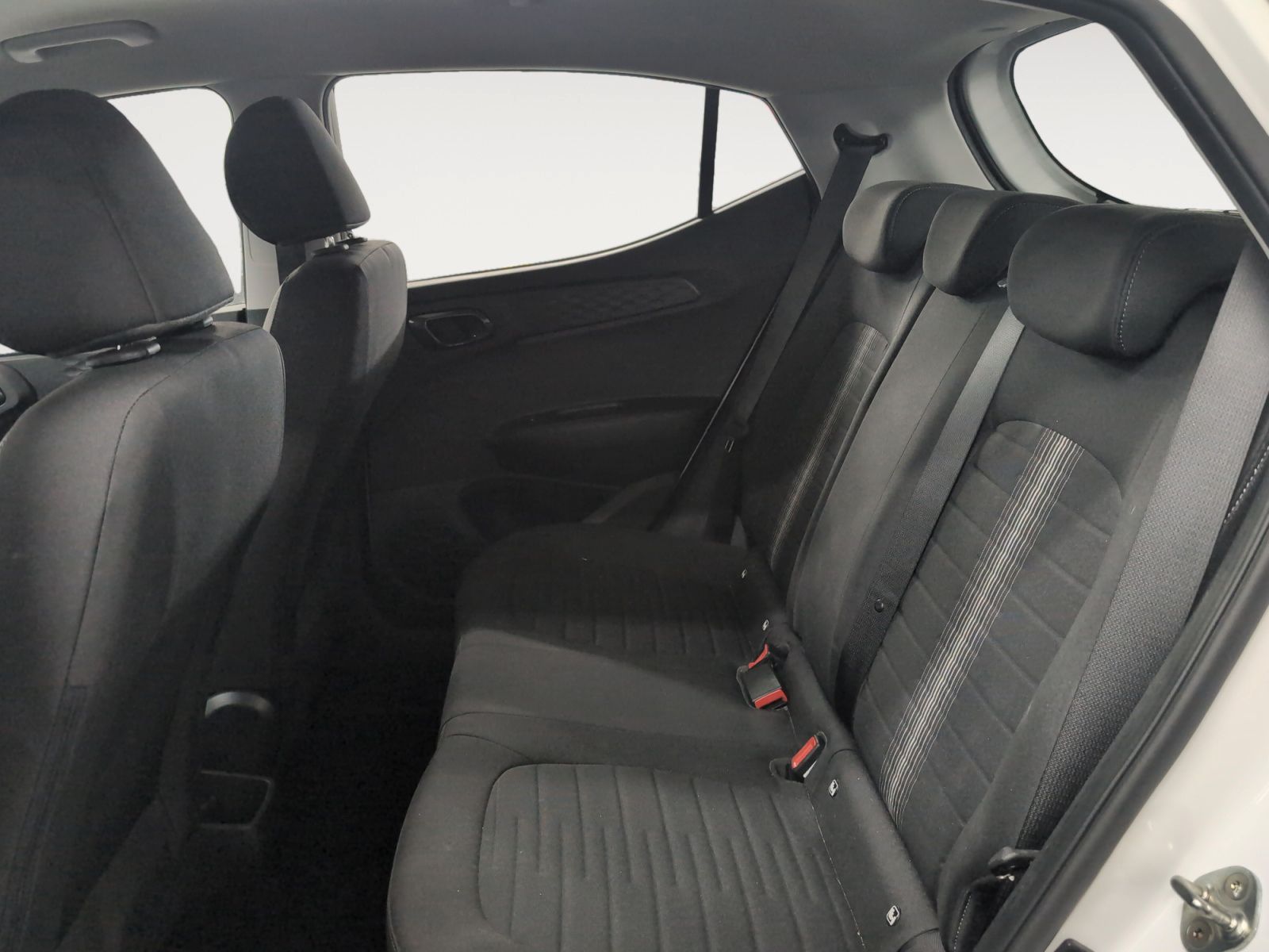 Hyundai i10 1.0 Klass - foto 11