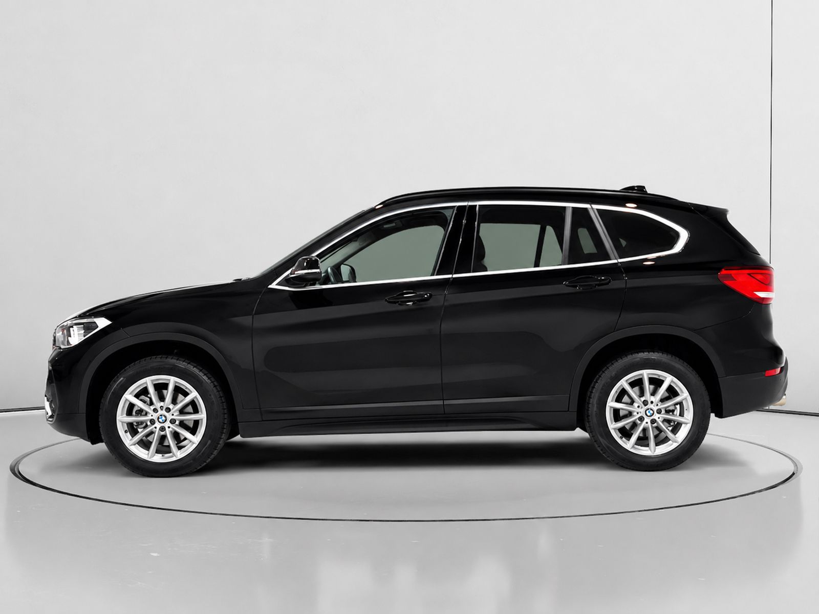 BMW X1 sDrive18d - foto 6