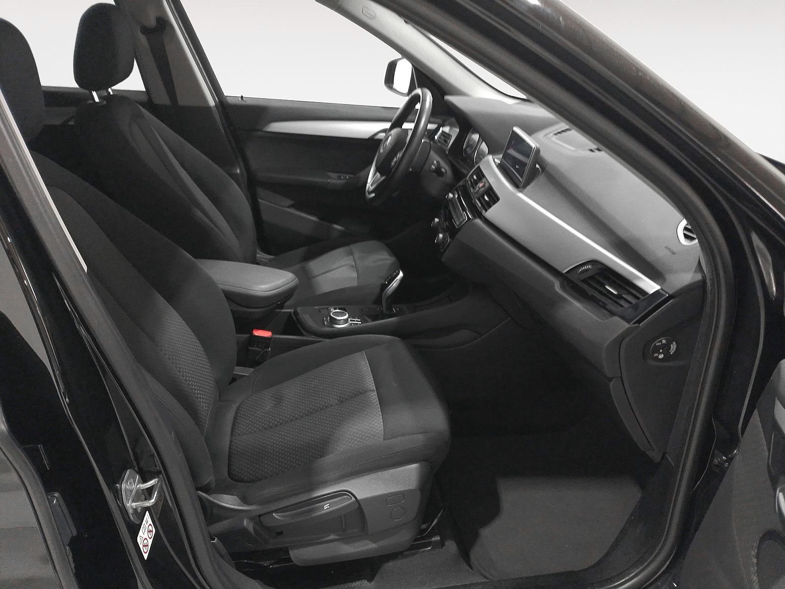 BMW X1 sDrive18d - foto 12