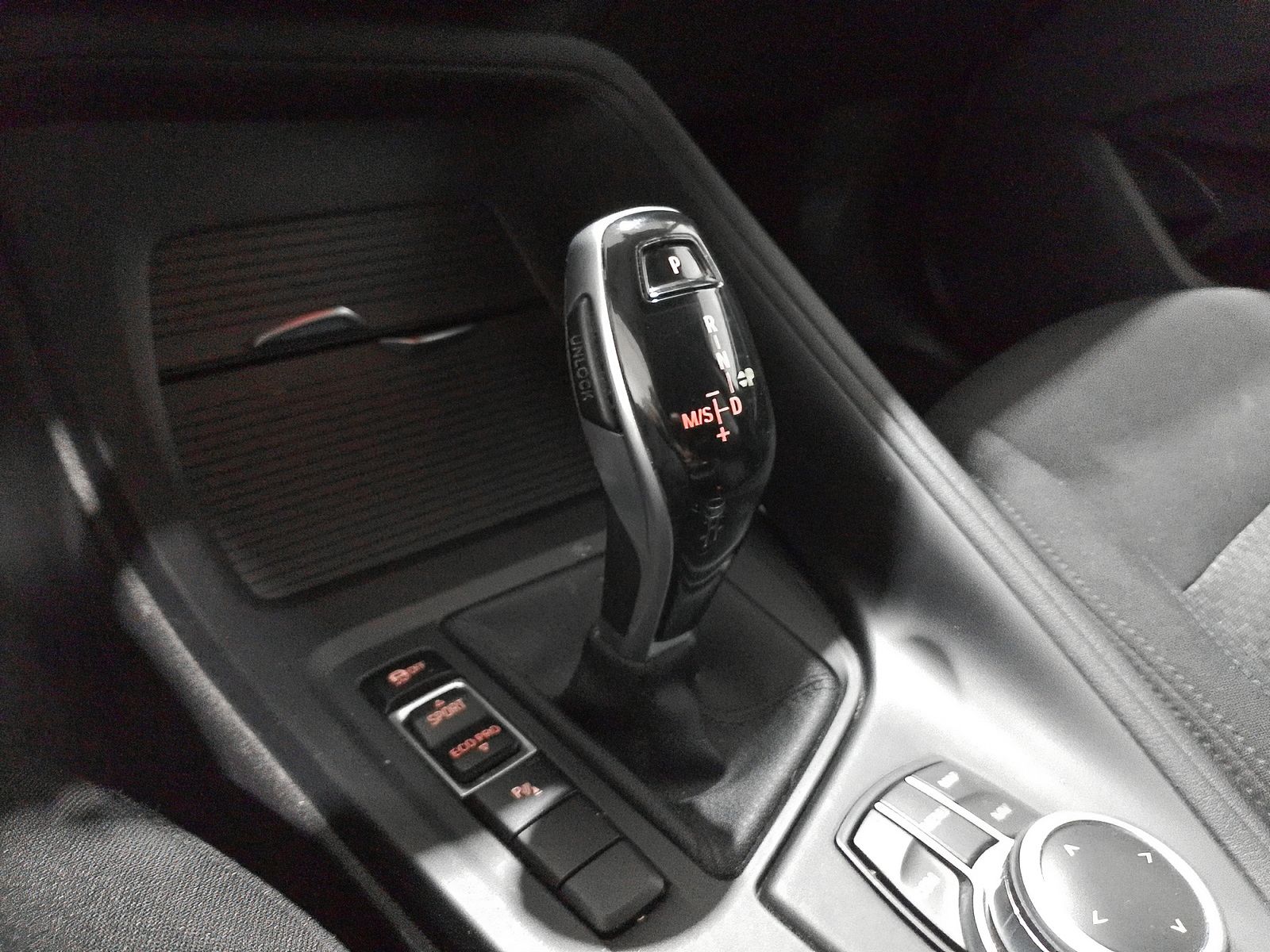 BMW X1 sDrive18d - foto 14