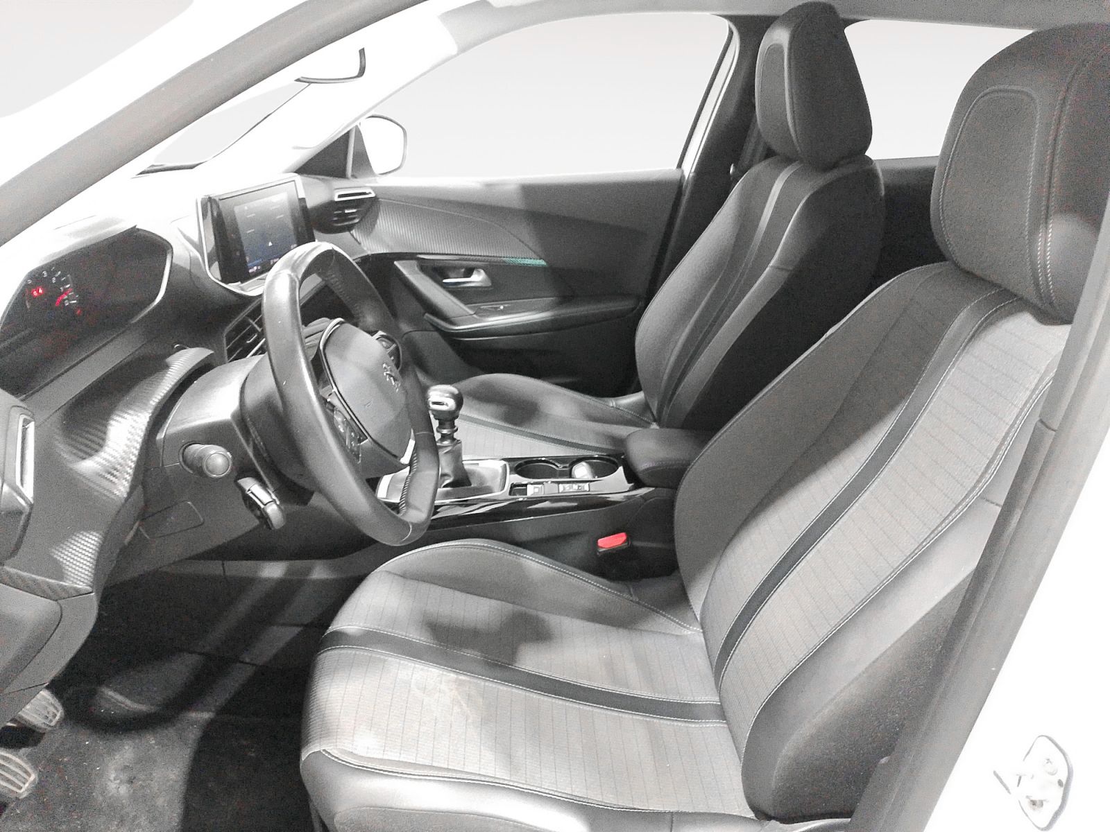 Peugeot 2008 BlueHDi 110 Allure - foto 11