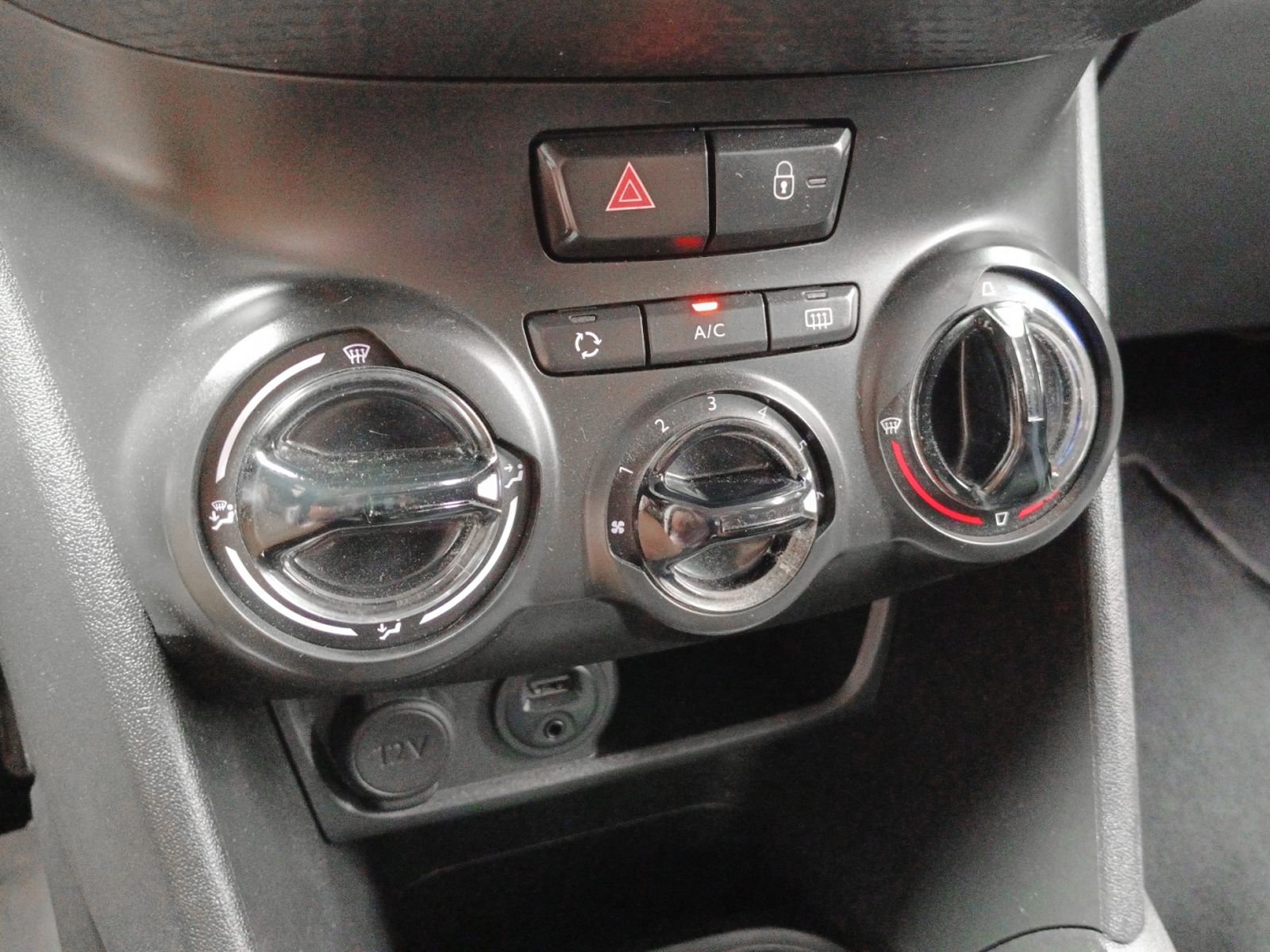 Peugeot 208 PureTech 82 Style - foto 20
