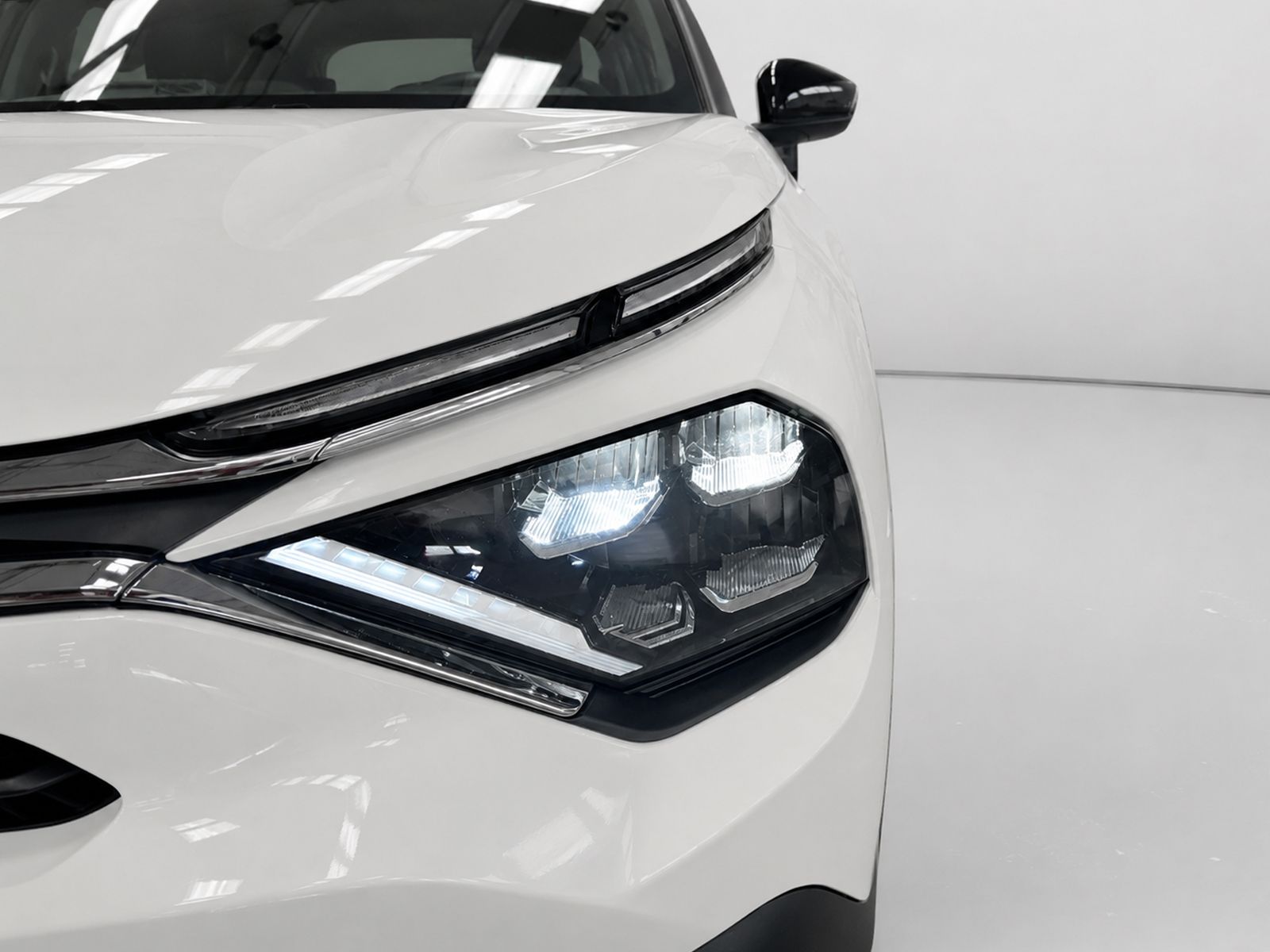 Citroën C4 BlueHDi 130 Feel Pack EAT8 - foto 25