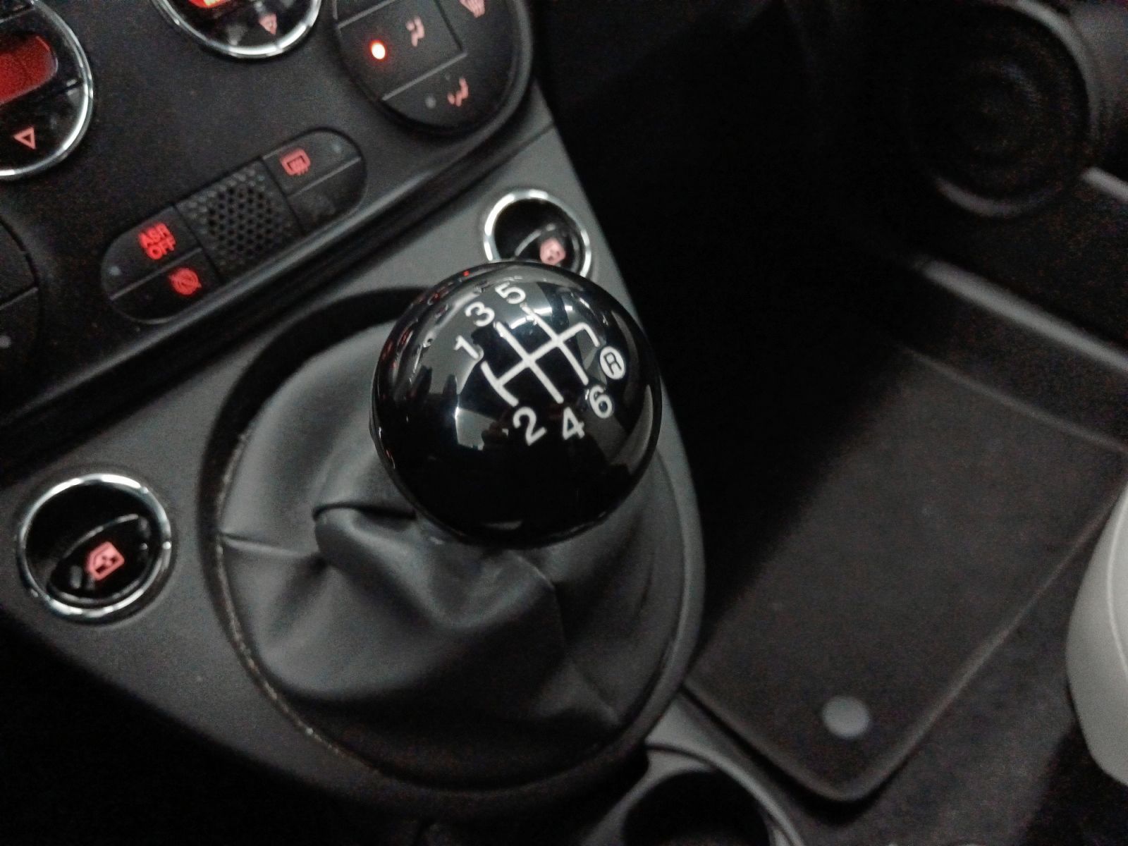 Fiat 500 1.0 Hybrid Dolcevita - foto 14