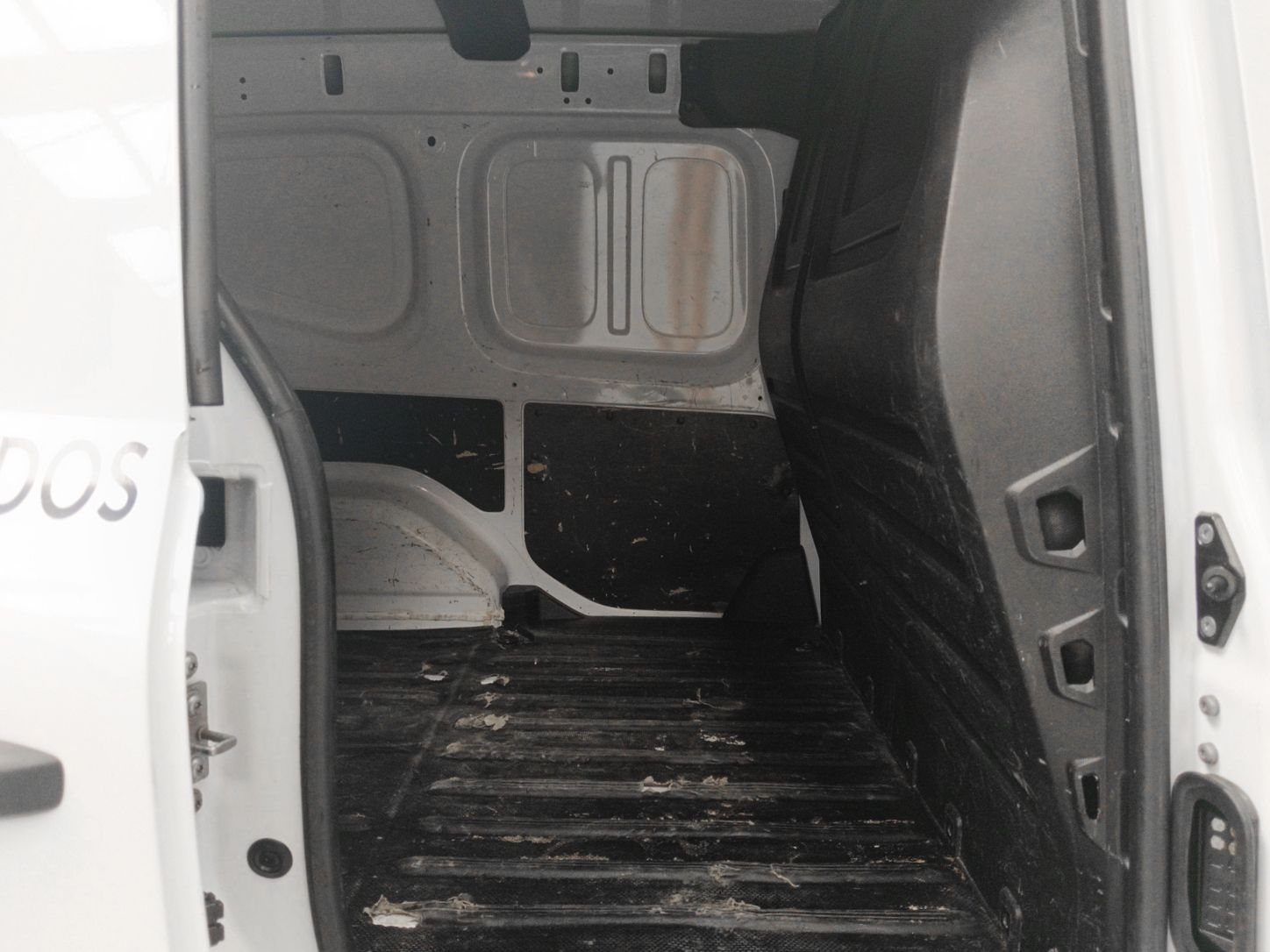 Nissan Townstar Furgon 1.3G L1 Profesional - foto 11