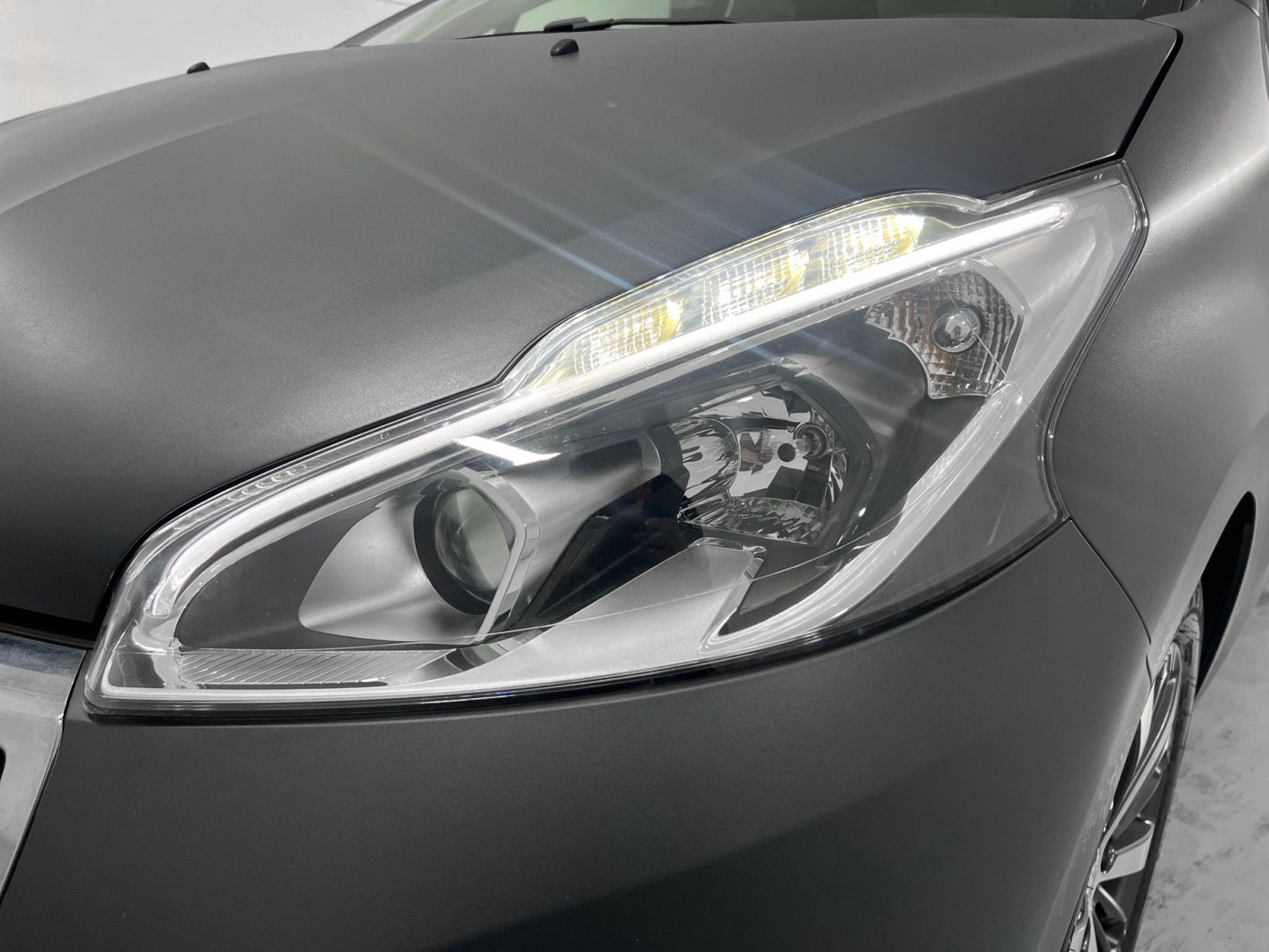 Peugeot 208 PureTech 110 Allure - foto 25
