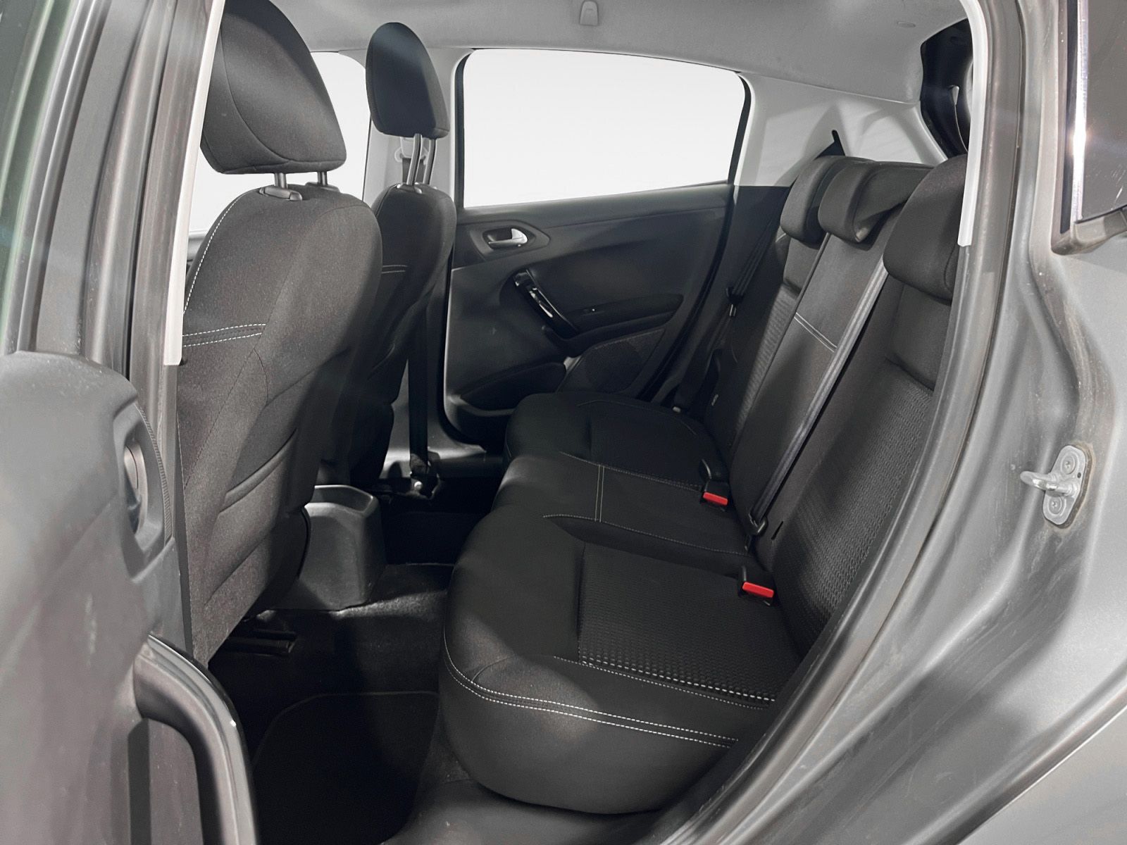 Peugeot 208 PureTech 110 Allure - foto 12