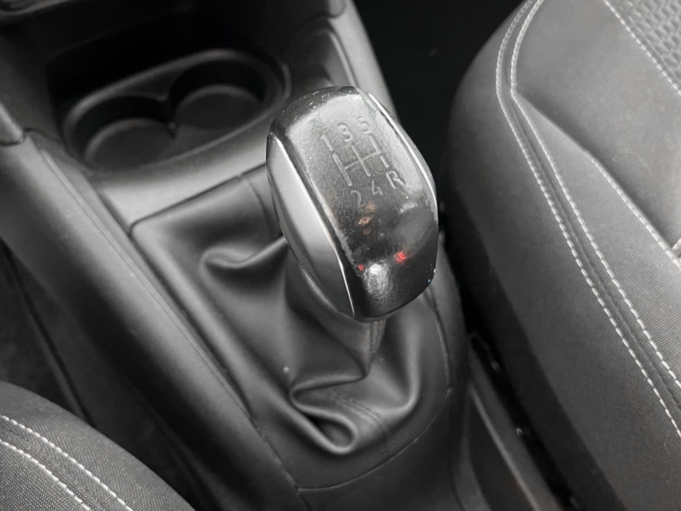 Peugeot 208 PureTech 110 Allure - foto 15
