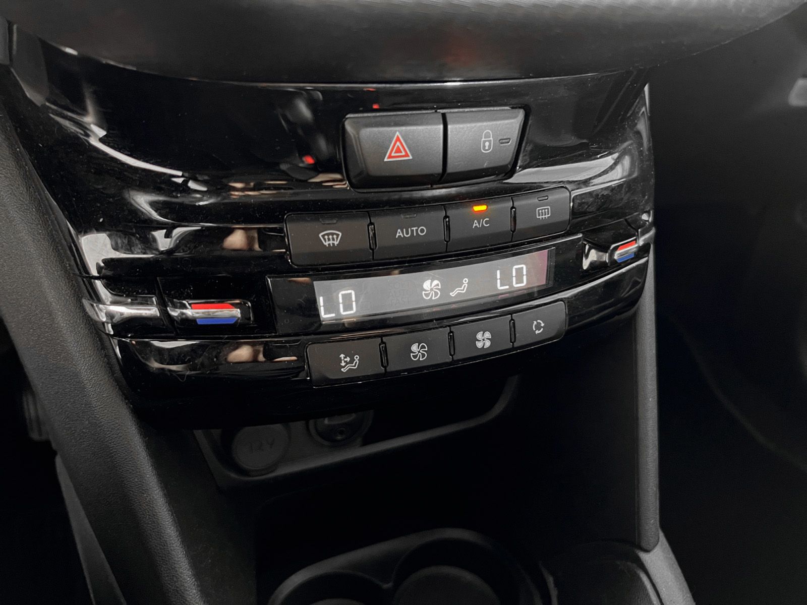 Peugeot 208 PureTech 110 Allure - foto 22