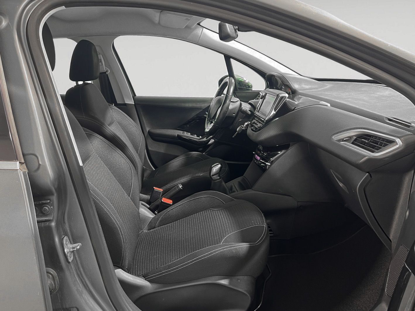 Peugeot 208 PureTech 110 Allure - foto 13