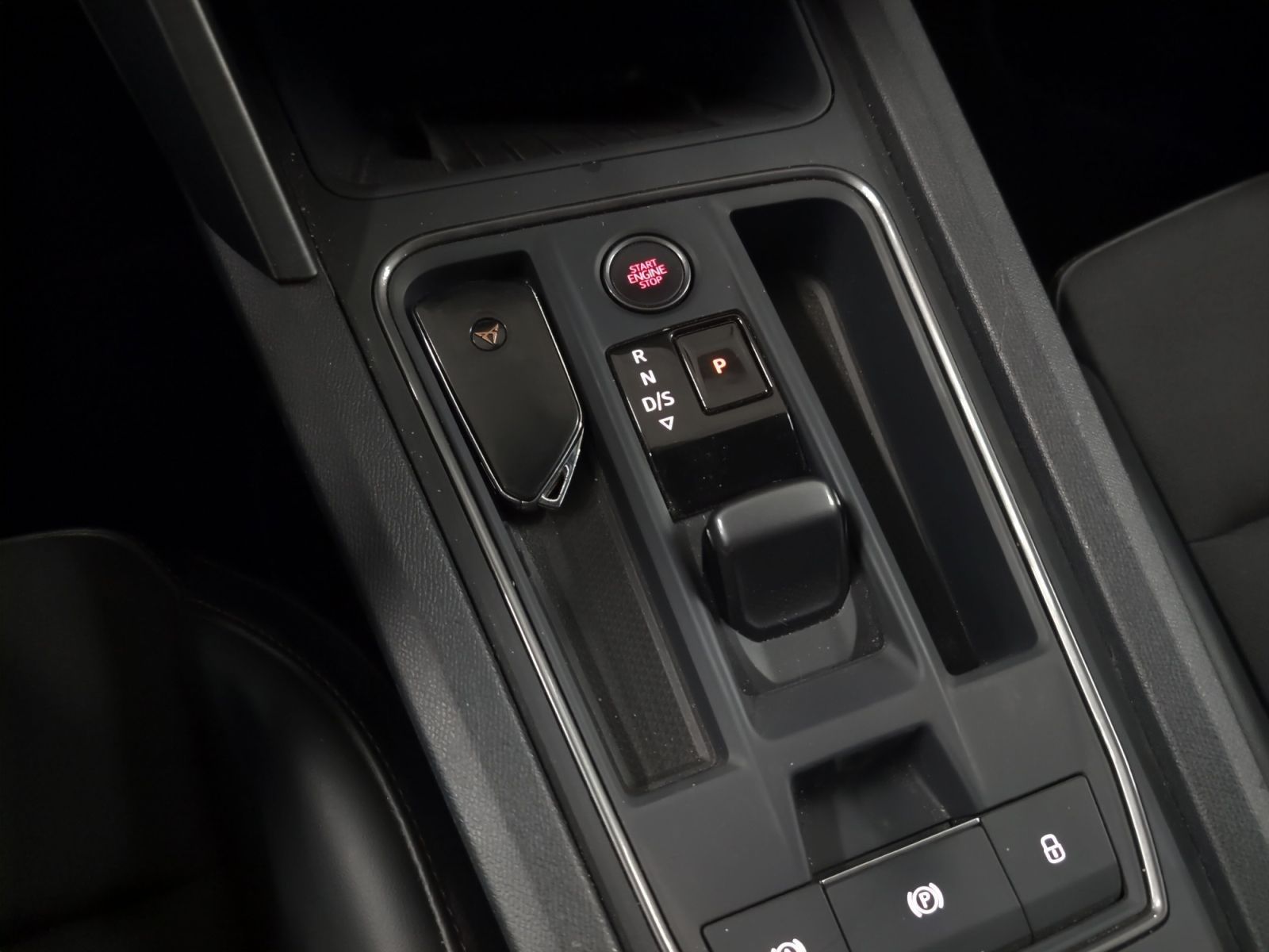 Cupra Formentor 1.5 TSI Tech Edition DSG - foto 14