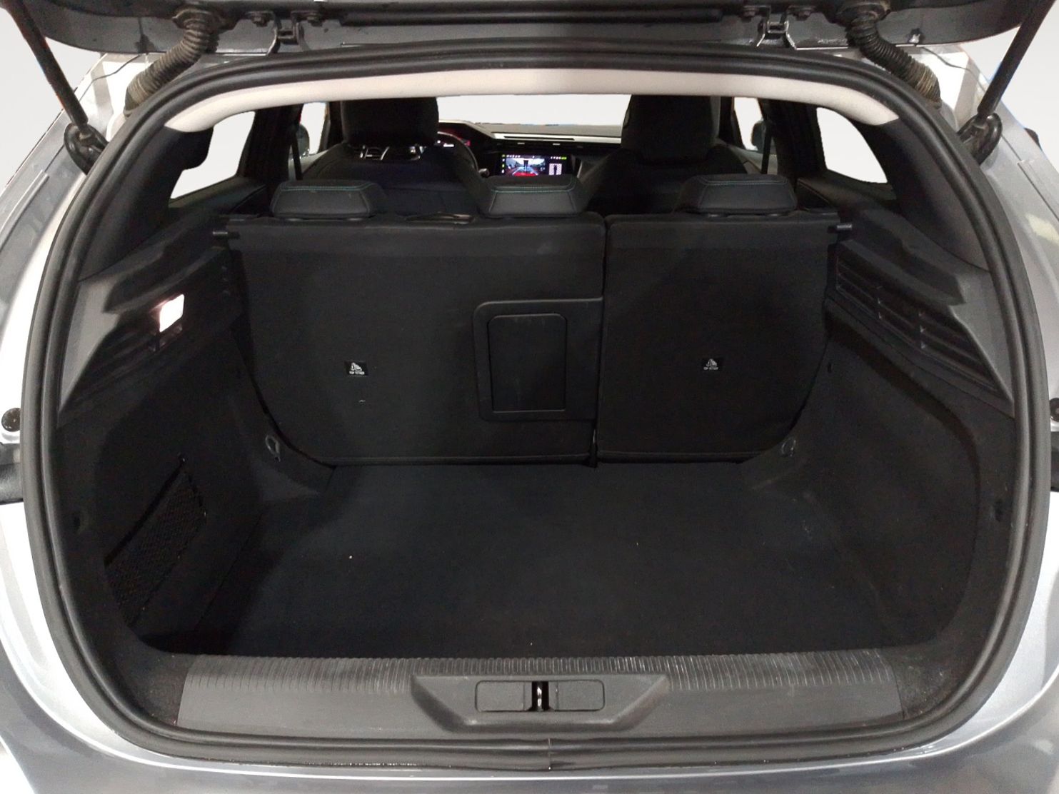 Peugeot 308 PureTech 130 Allure EAT8 - foto 13