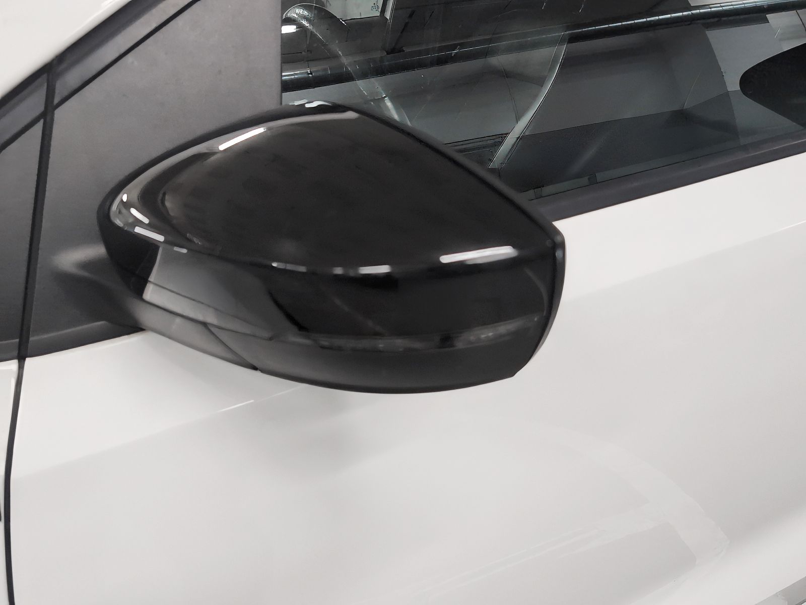 Volkswagen Polo GTI 1.4 TSI DSG - foto 23