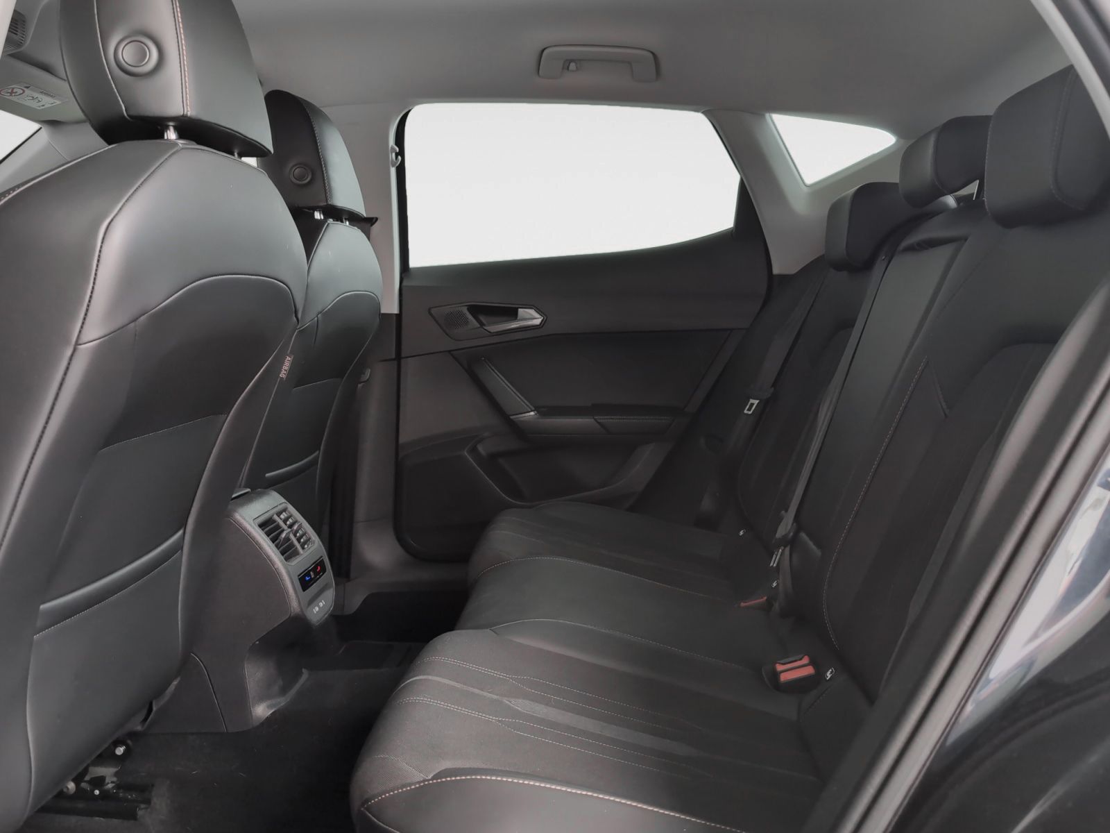 Cupra Formentor 1.5 TSI DSG - foto 11
