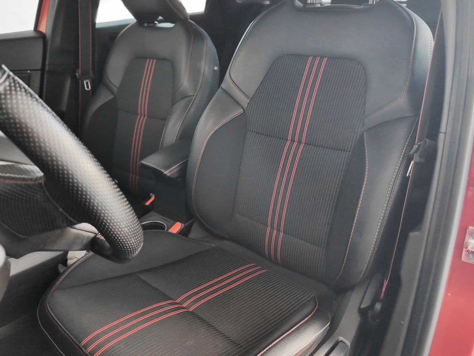 Renault Captur RS Line E-Tech Híbrido - foto 23