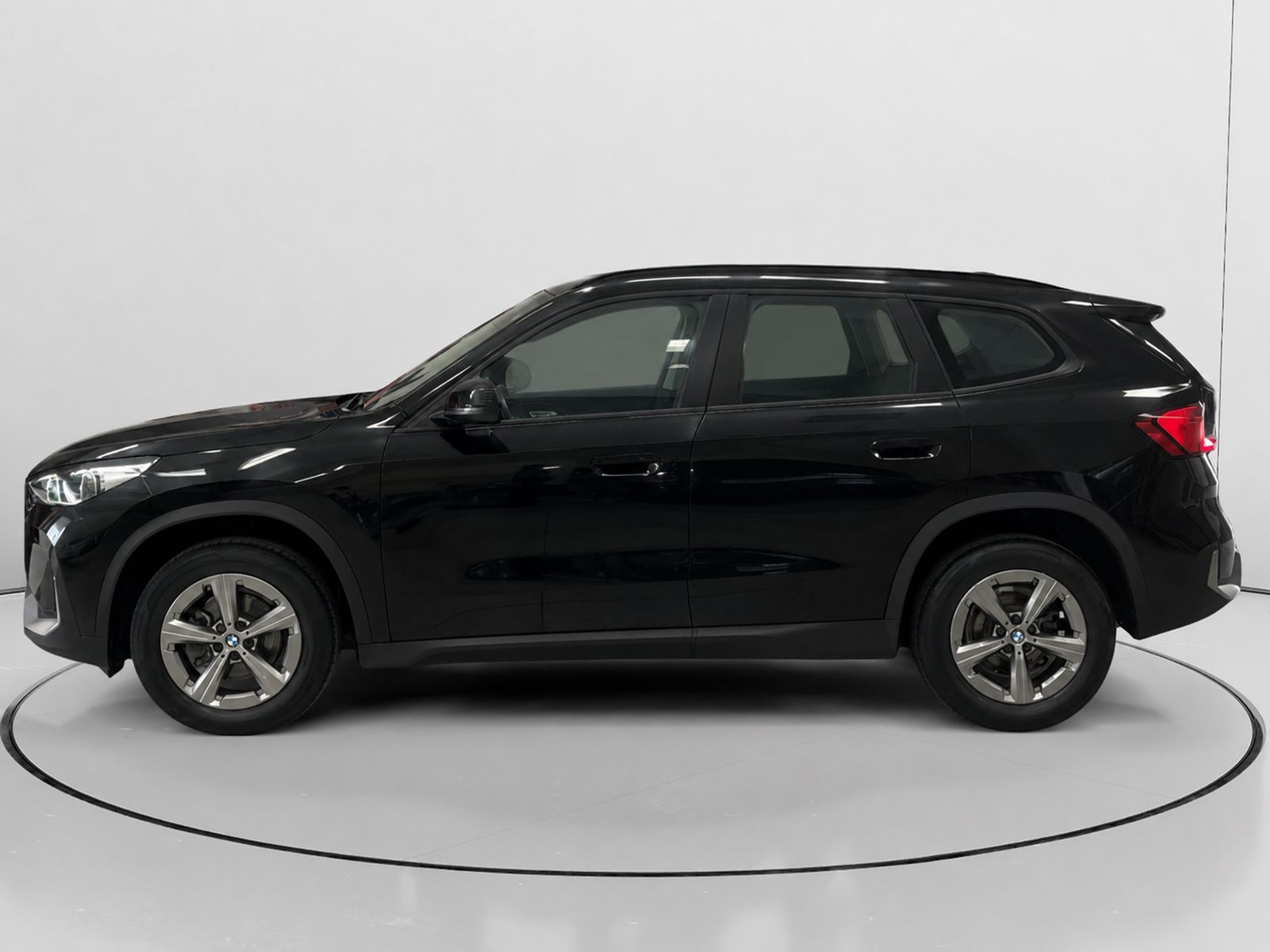BMW X1 sDrive18d - foto 6