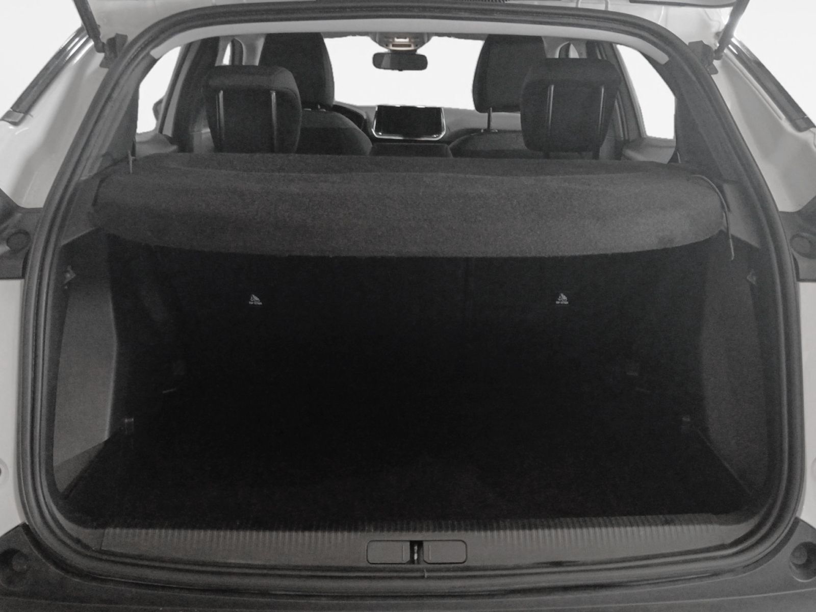 Peugeot 2008 BlueHDi 110 Active - foto 13