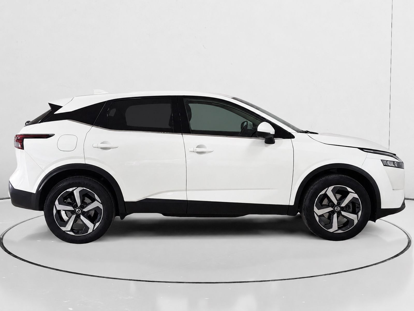 Nissan Qashqai DIG-T 160 mHEV N-Connecta 4x4 Xtronic - foto 2