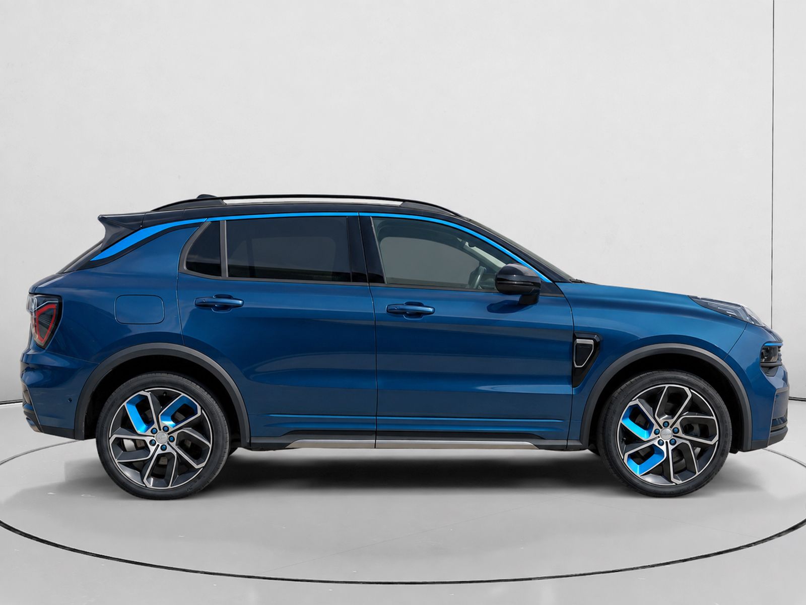 Lynk & Co 01 1.5 PHEV - foto 2