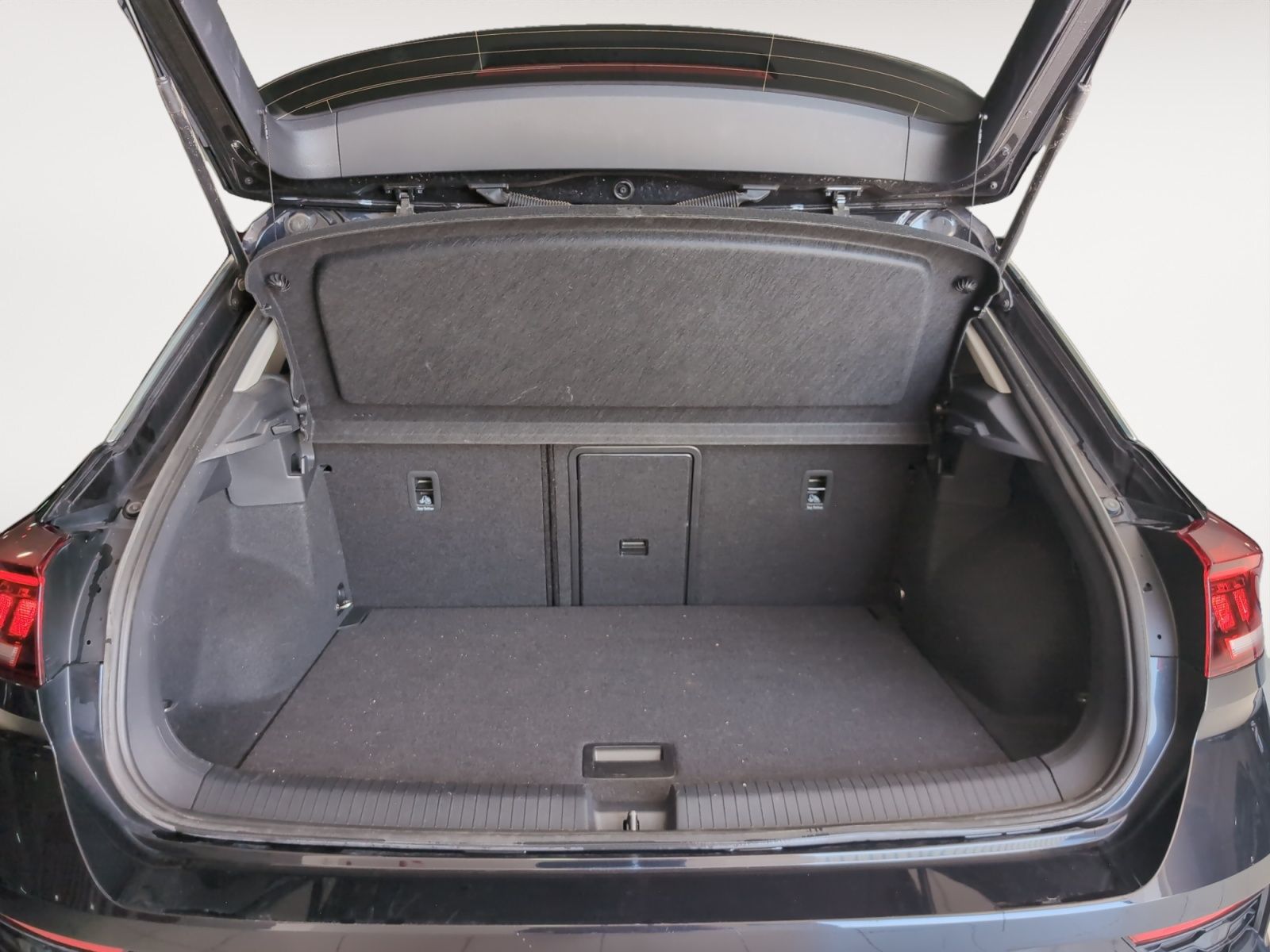 Volkswagen T-Roc Advance 2.0 TDI - foto 13