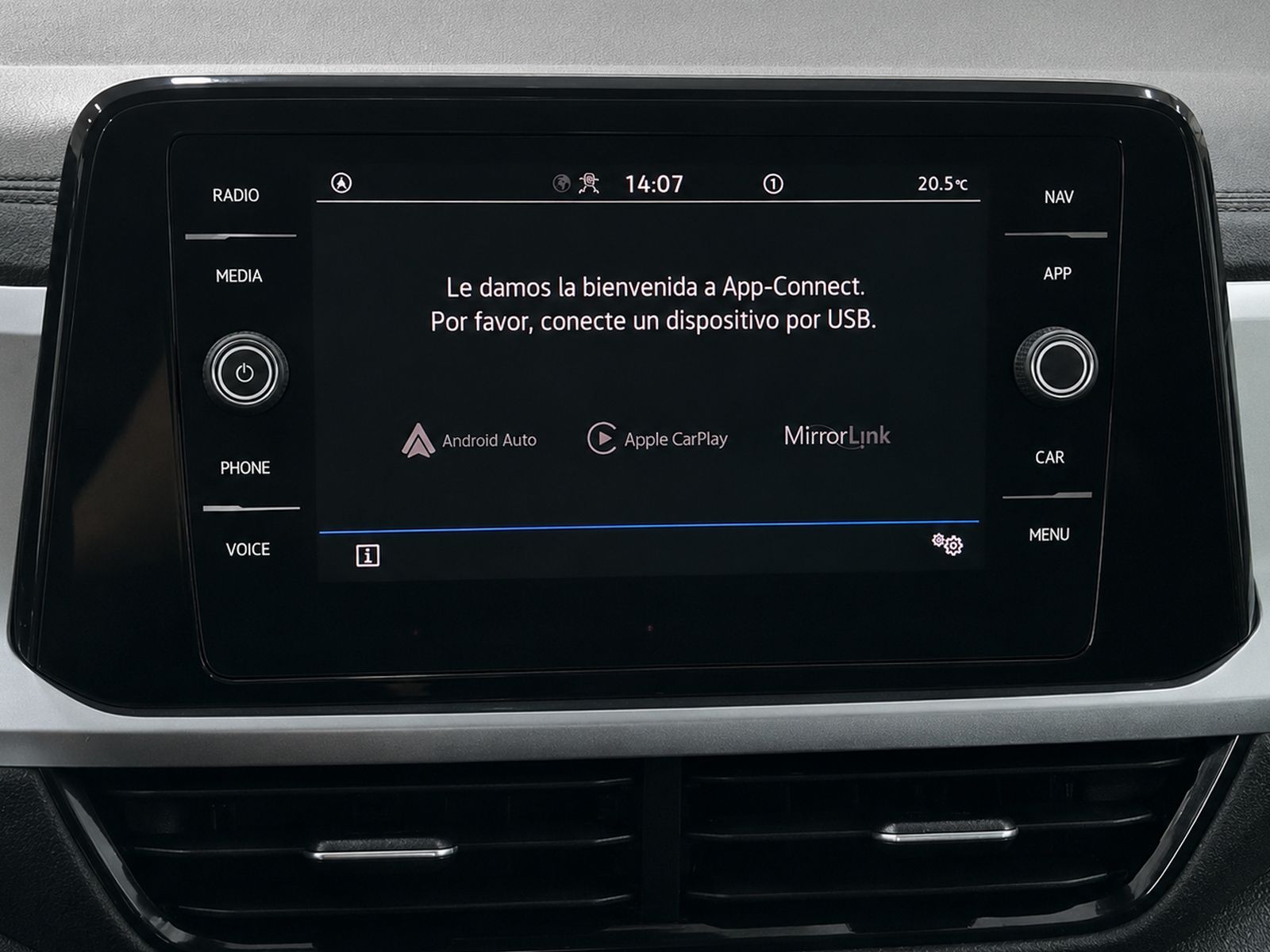 Volkswagen T-Roc Life 2.0 TDI - foto 17