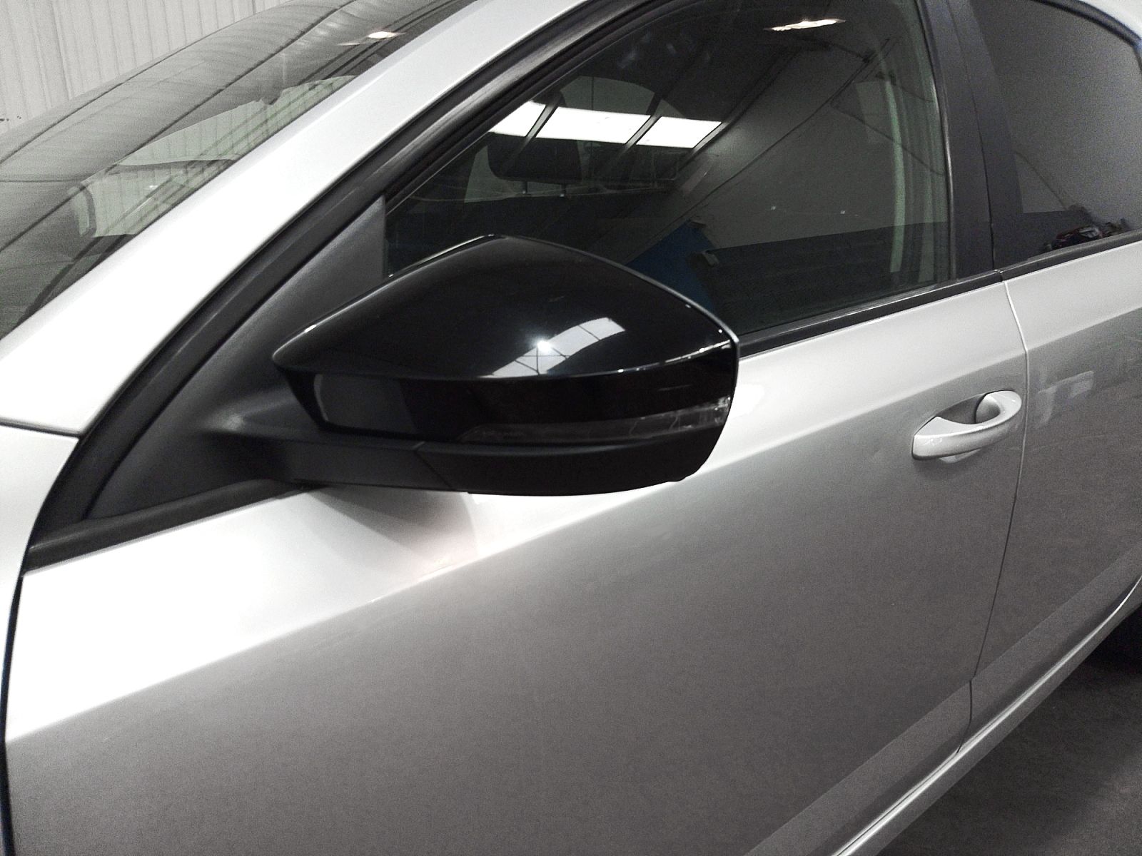 Škoda Octavia 1.6 TDI CR Ambition - foto 23