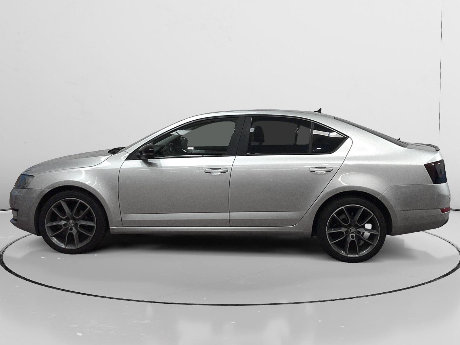 Škoda Octavia 1.6 TDI CR Ambition - foto 6