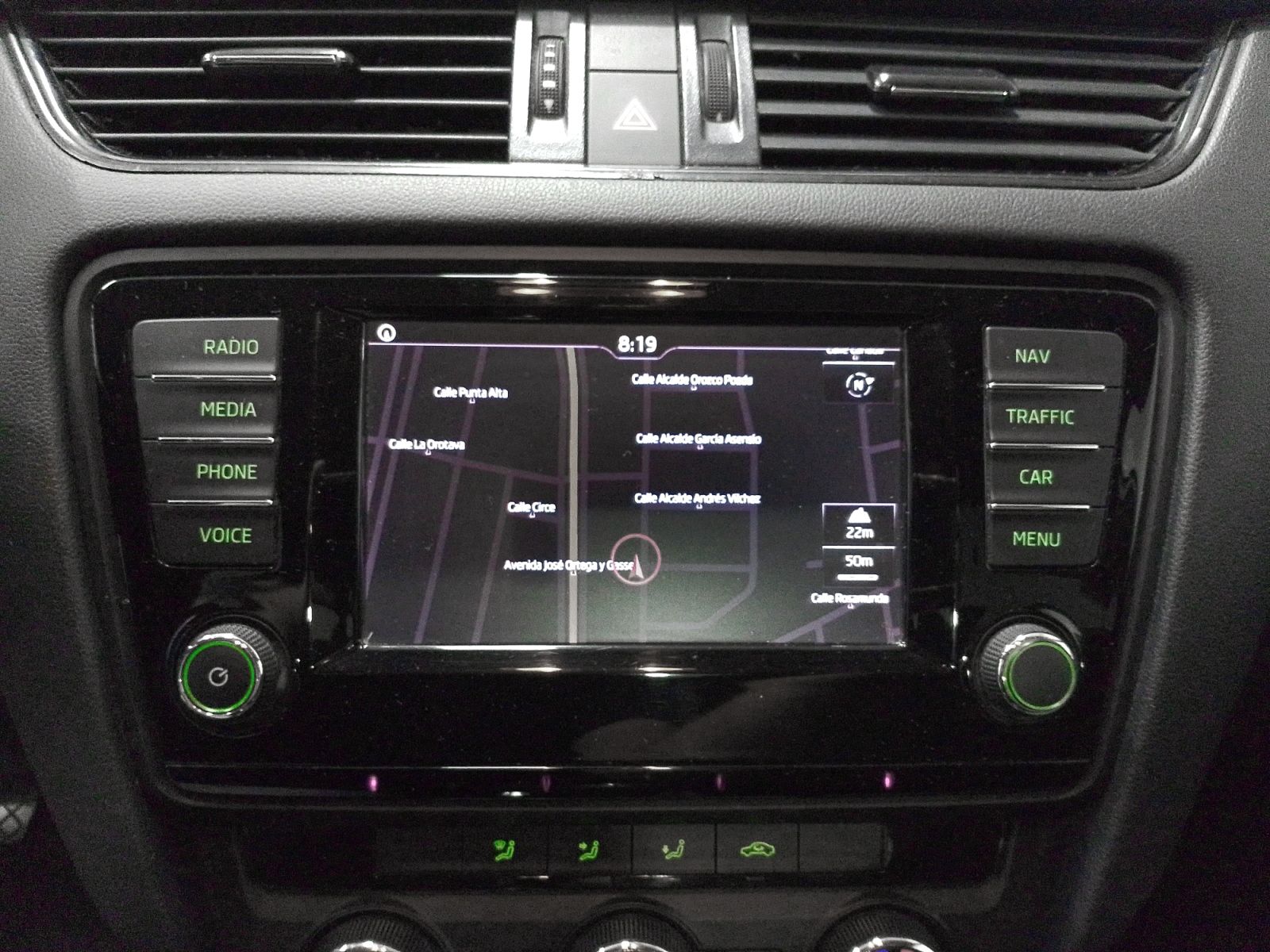Škoda Octavia 1.6 TDI CR Ambition - foto 18
