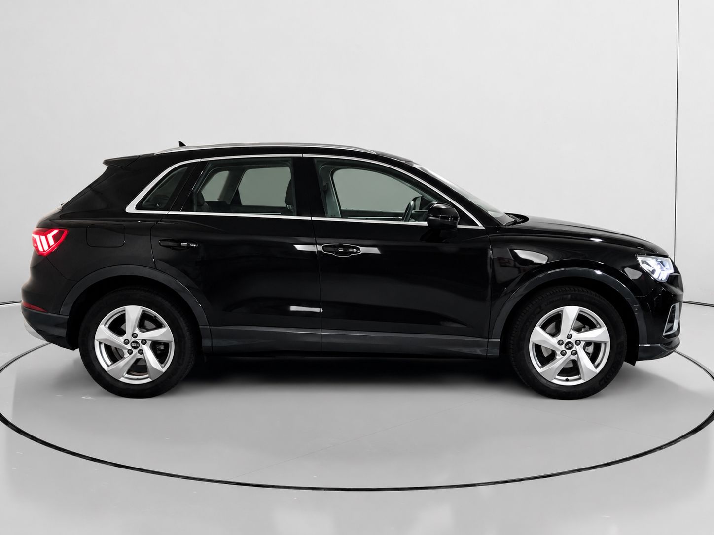 Audi Q3 Advanced 35 TFSI S tronic - foto 2