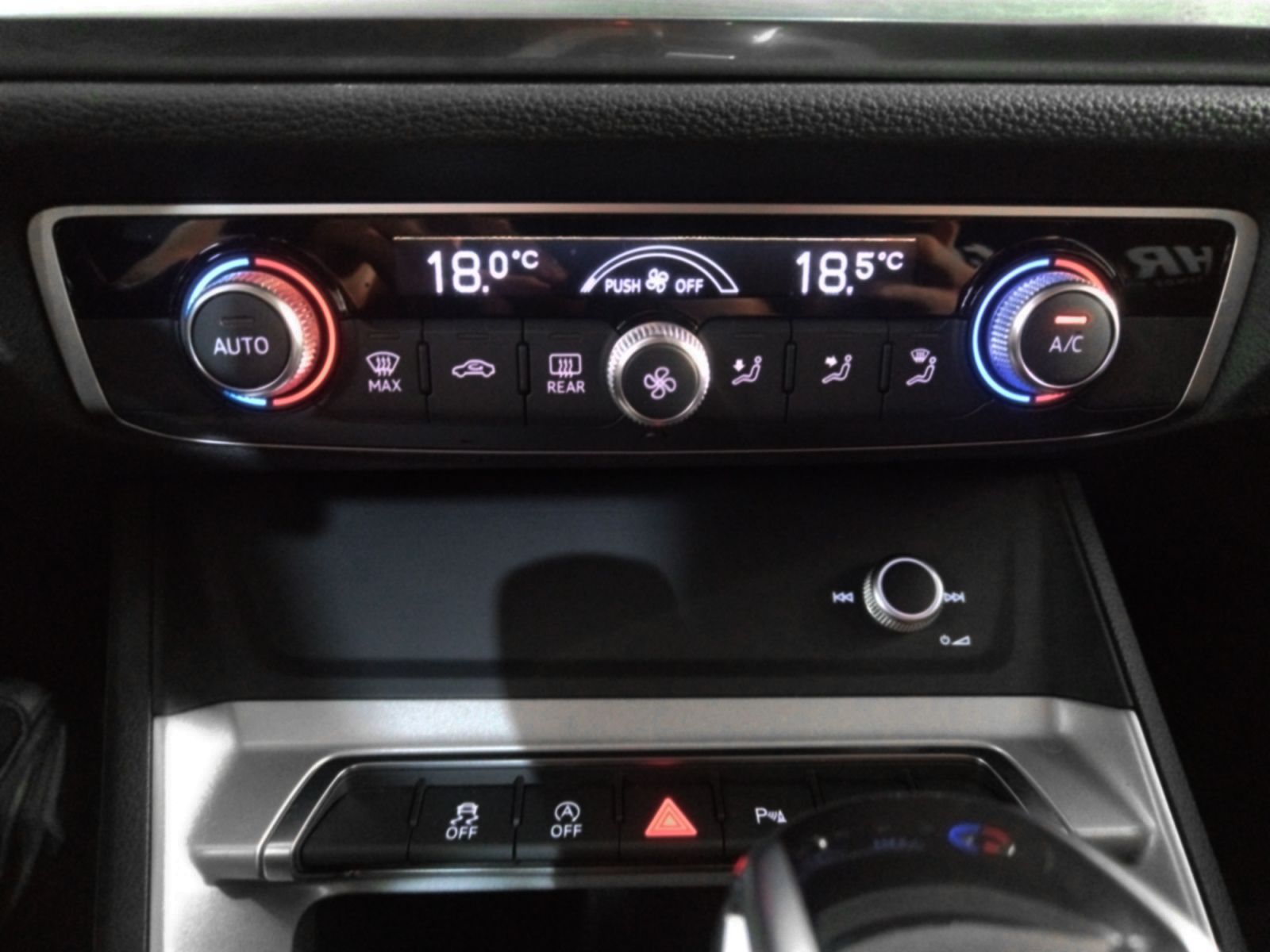 Audi Q3 Advanced 35 TFSI S tronic - foto 22