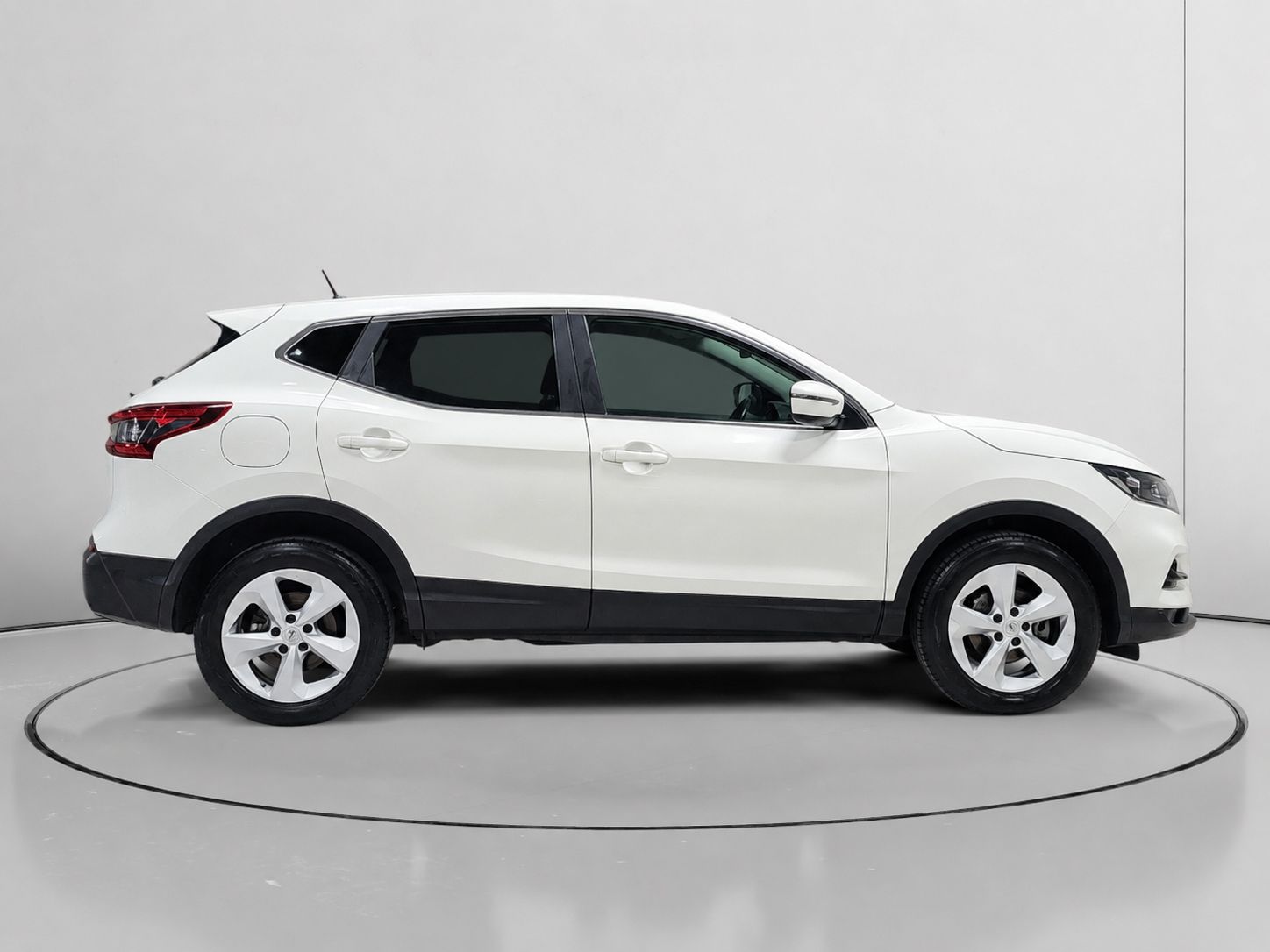 Nissan Qashqai dCi 115 Acenta - foto 2