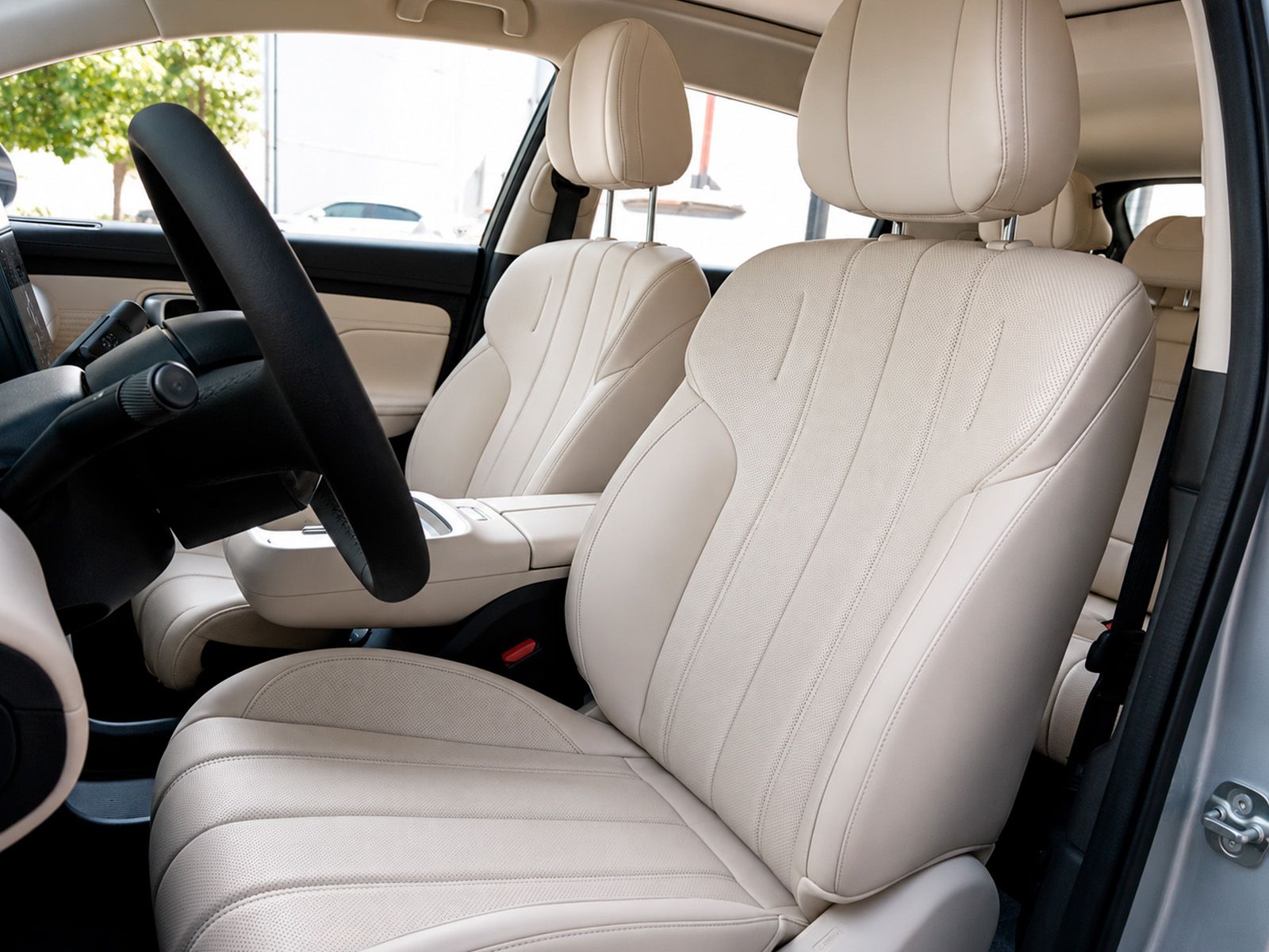 GAC Aion UT Luxury - foto 24