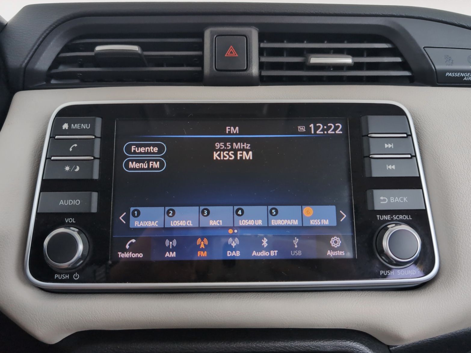 Nissan Micra IG-T 92 Acenta Sprint - foto 17