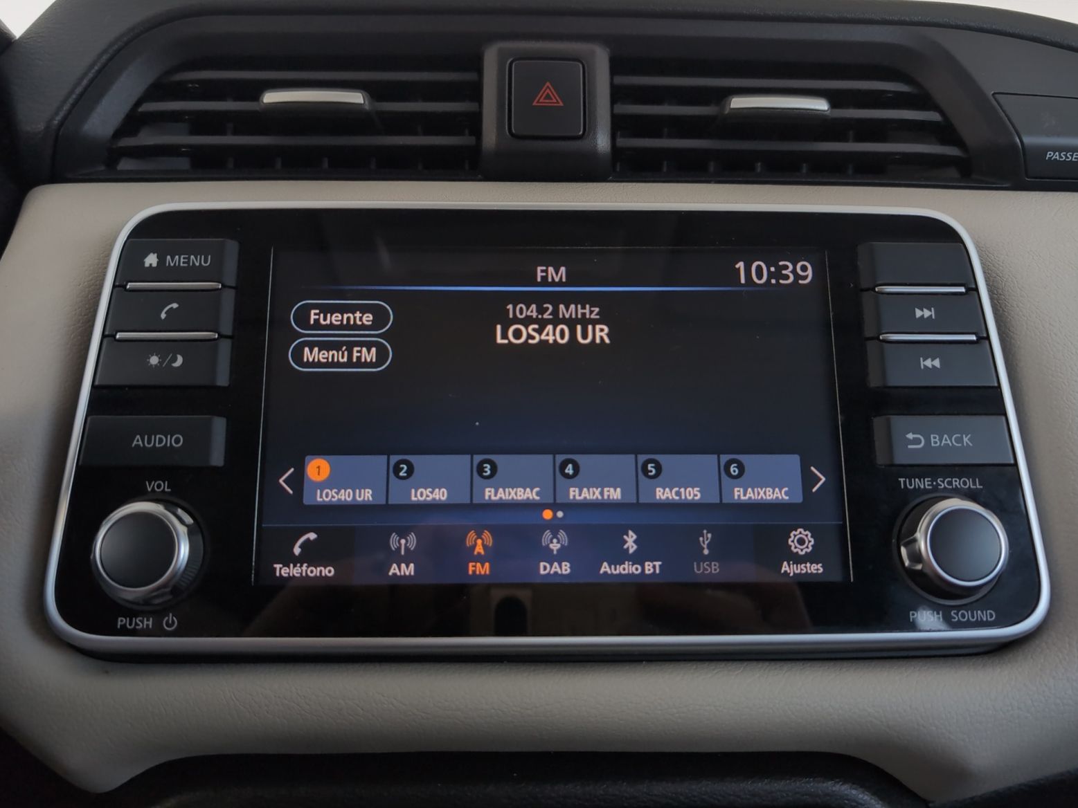 Nissan Micra IG-T 92 Acenta Sprint - foto 17