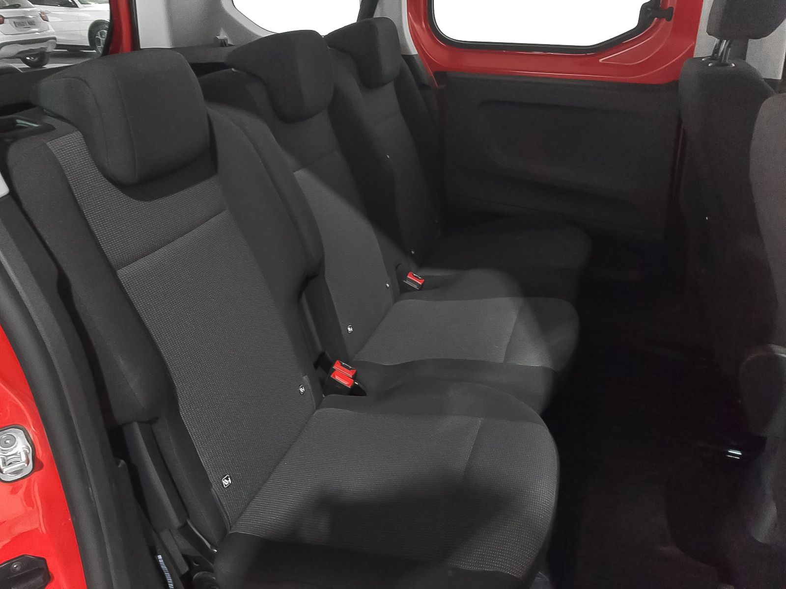 Toyota Proace City 1.5D GX Combi L1 - foto 12