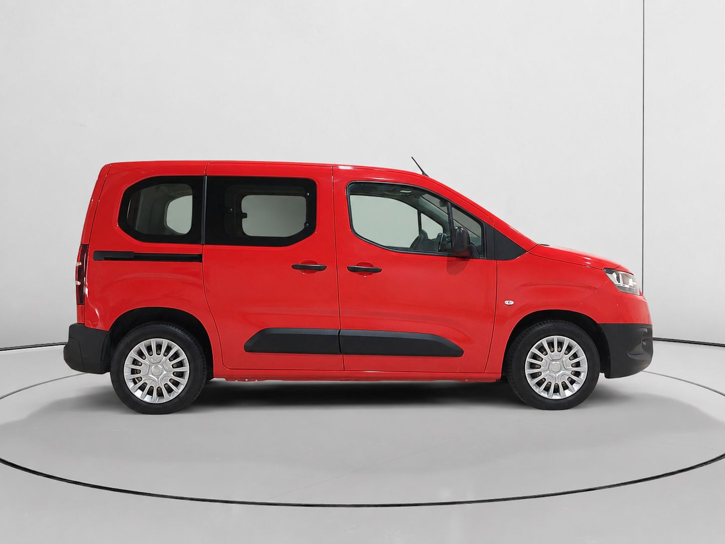 Toyota Proace City 1.5D GX Combi L1 - foto 2