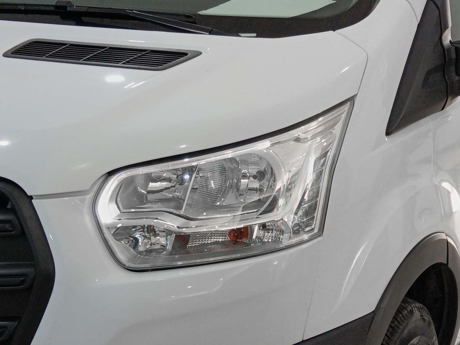 Ford Transit Furgon 350 L3H2 Trend Delantera - foto 22