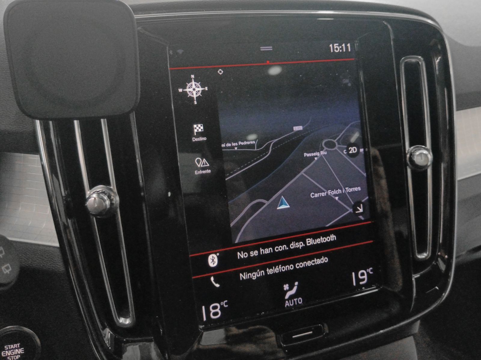 Volvo XC40 T3 Momentum - foto 18