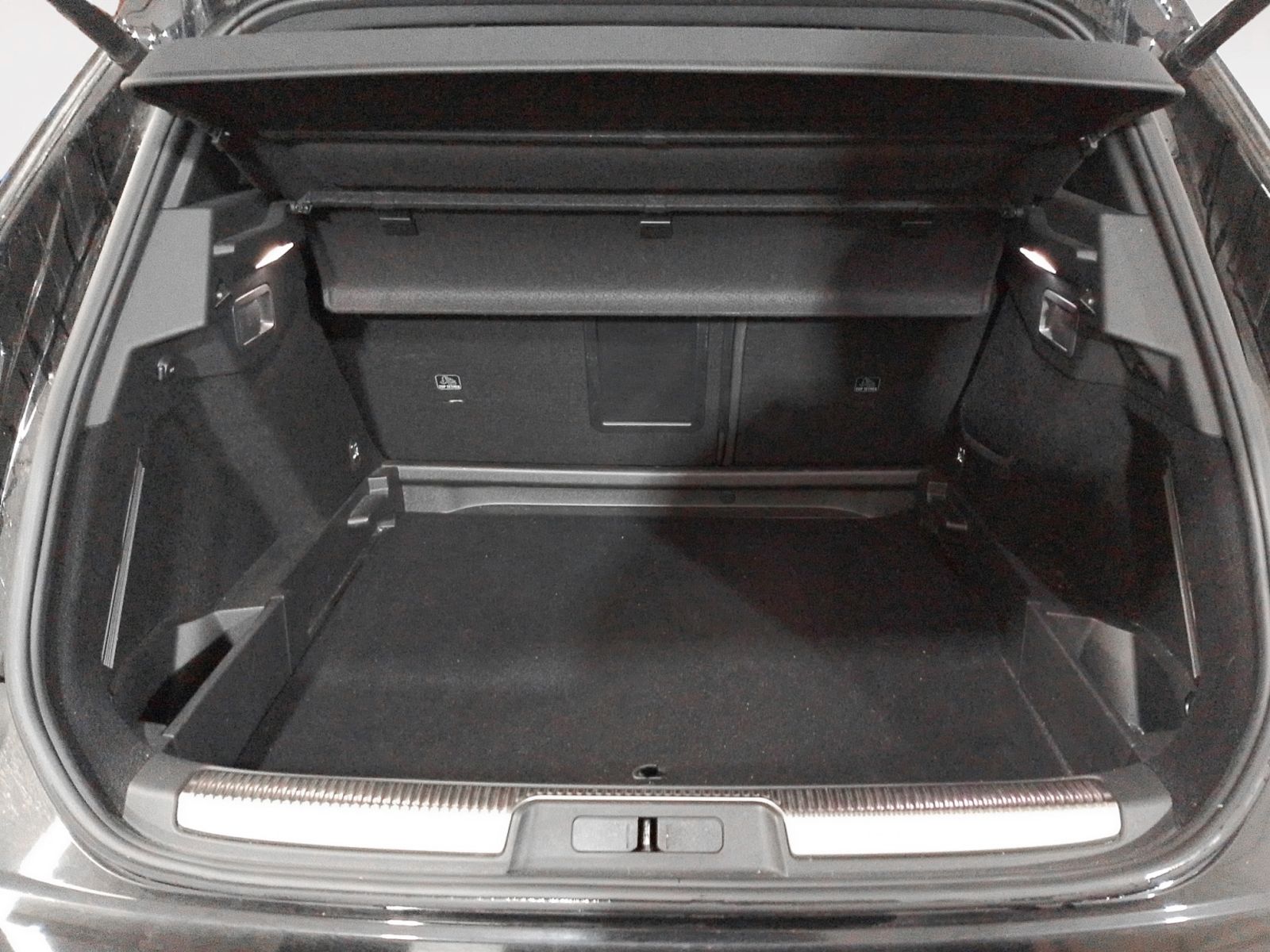 DS DS 7 Crossback BlueHDi 130 Performance Line - foto 14