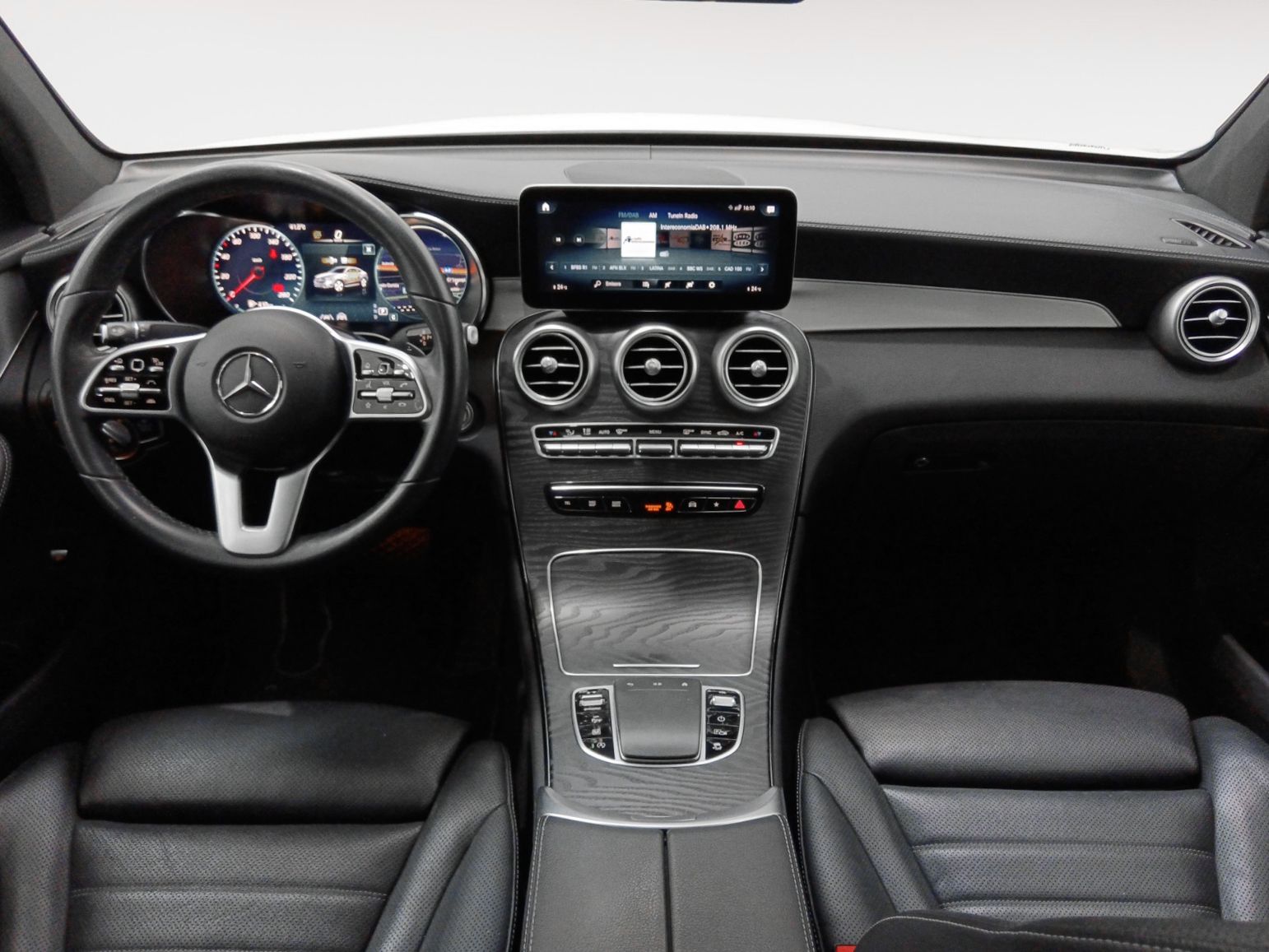 Mercedes-Benz GLC 200 d 4Matic - foto 9