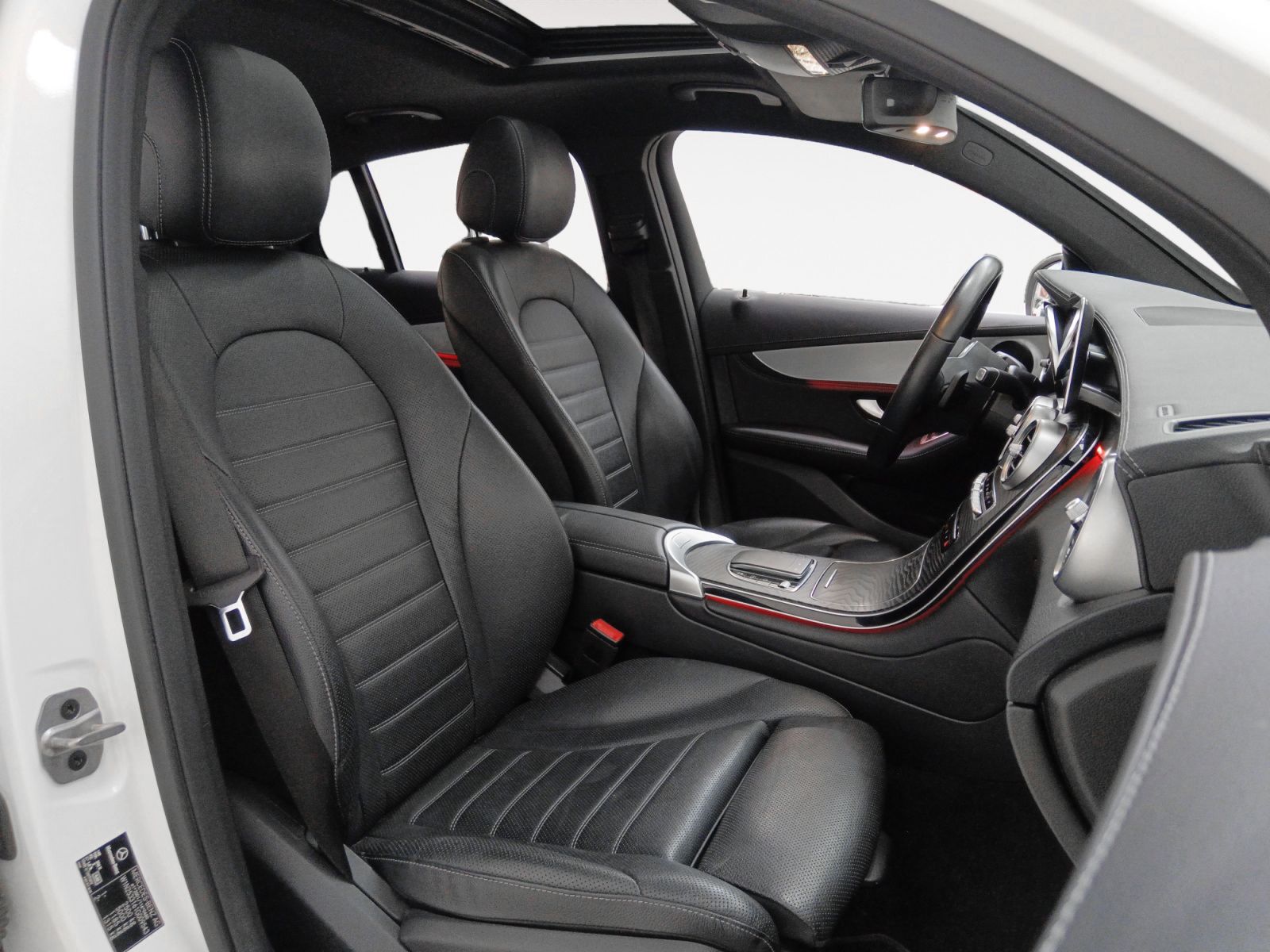 Mercedes-Benz GLC 200 d 4Matic - foto 13