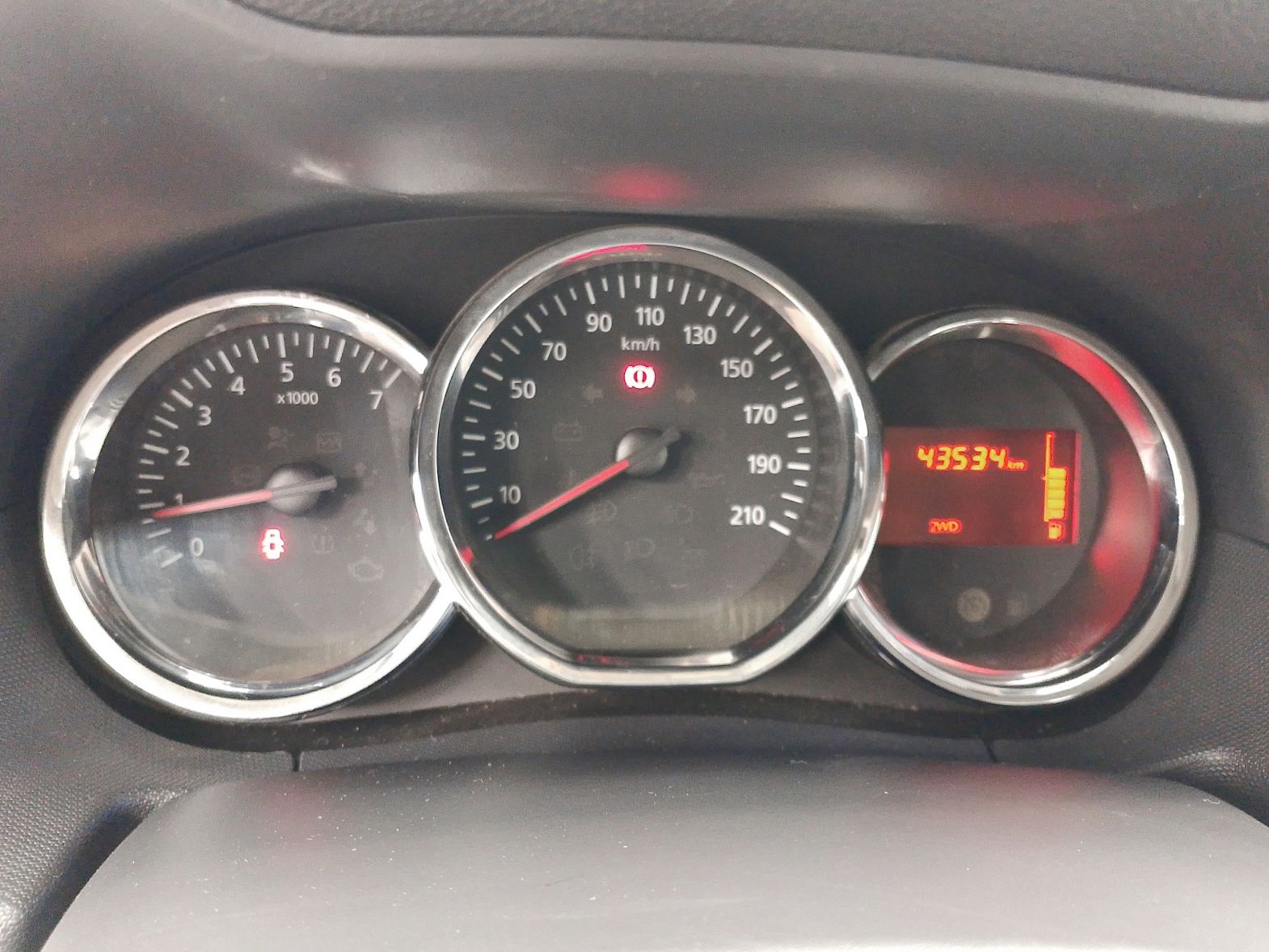 Dacia Duster Laureate TCe 4x4 - foto 16