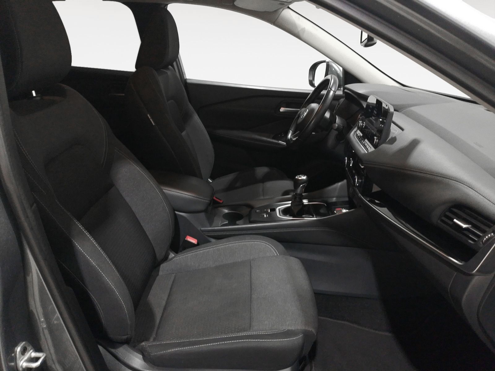 Nissan Qashqai DIG-T 140 mHEV Go - foto 12