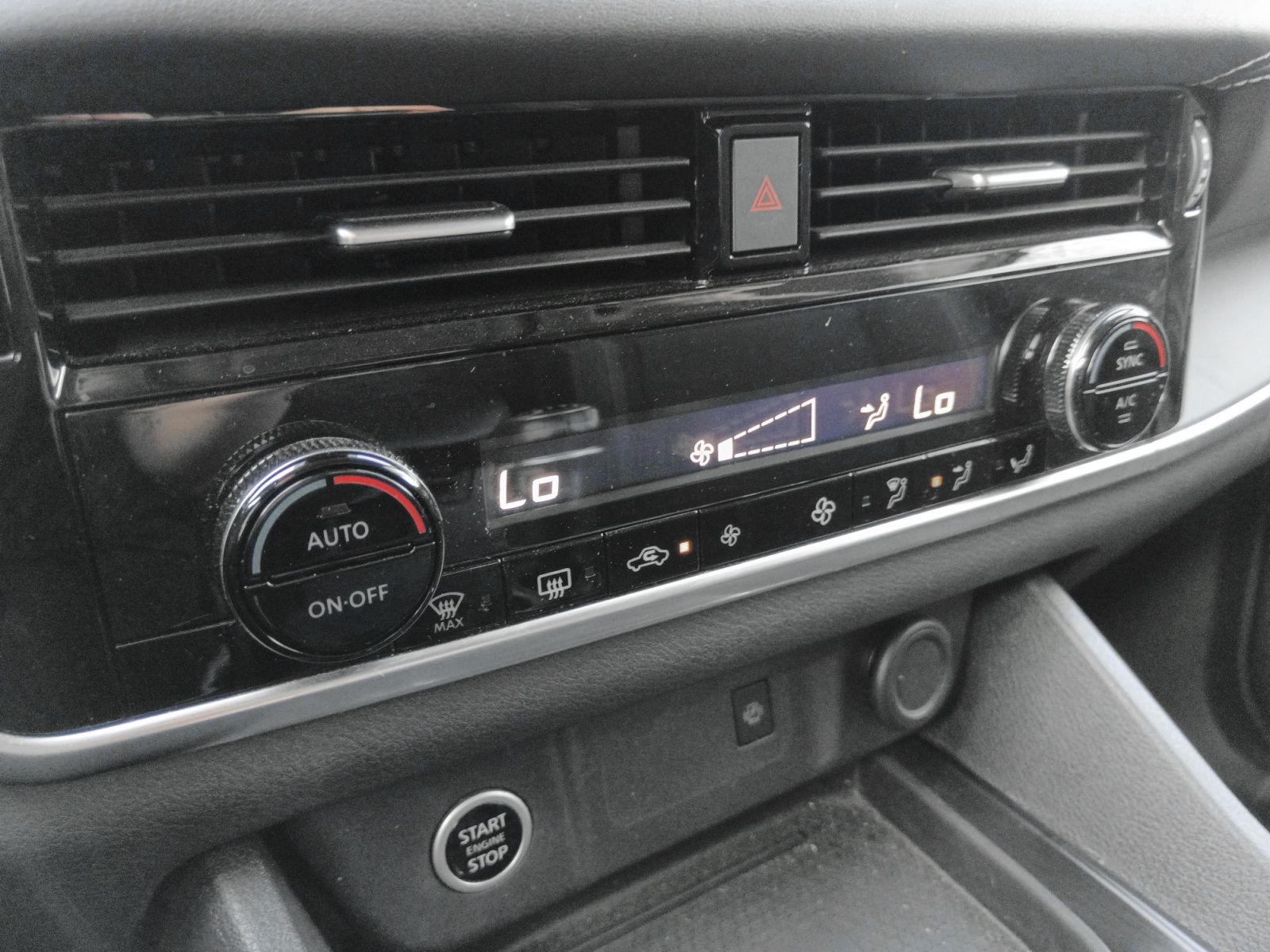 Nissan Qashqai DIG-T 140 mHEV Acenta 4x2 - foto 20