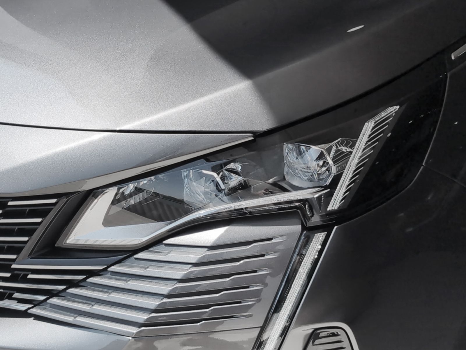 Peugeot 5008 BlueHDi 130 GT EAT8 - foto 24