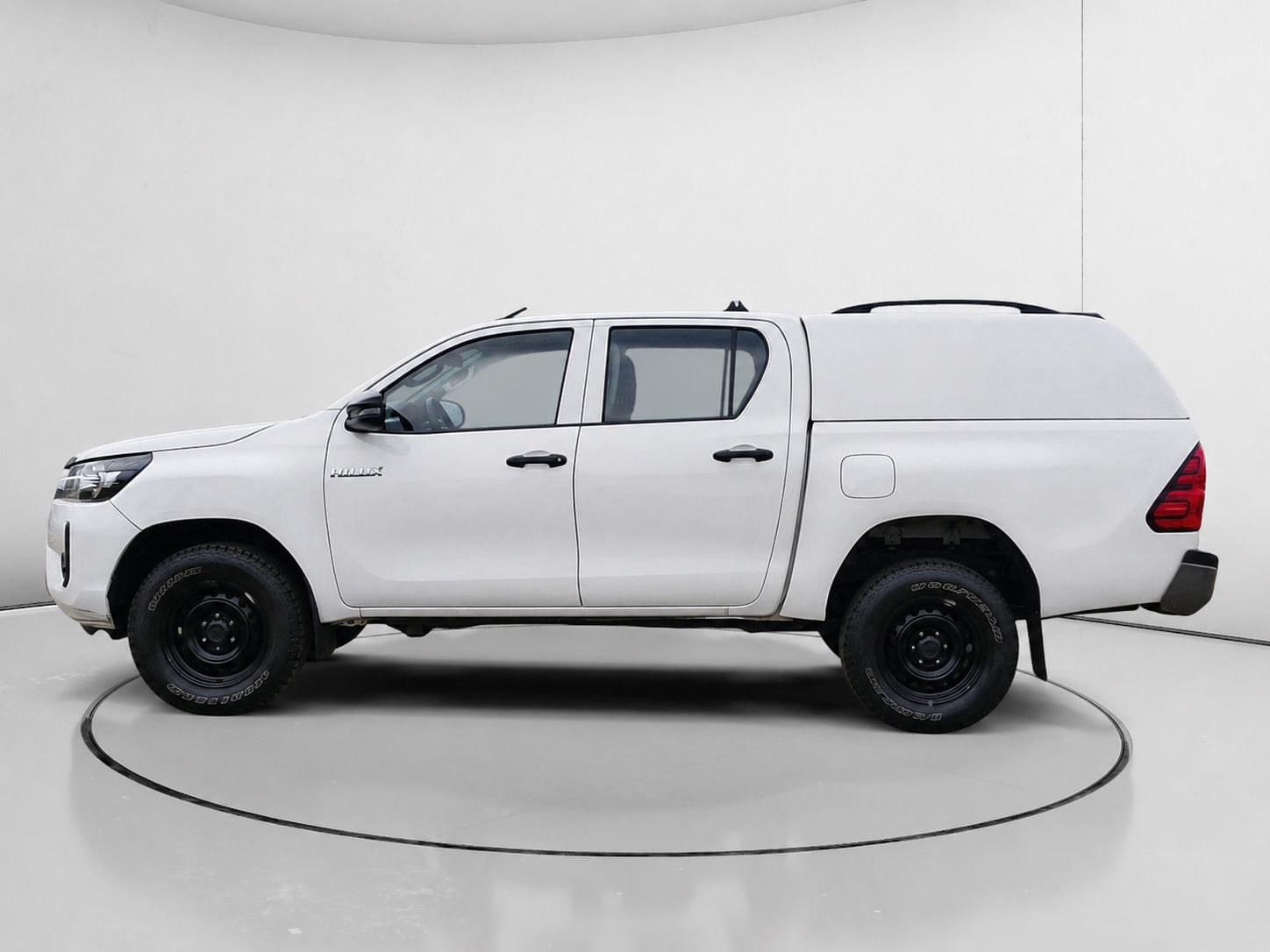 Toyota Hilux 2.4 D-4D Doble Cabina GX - foto 6