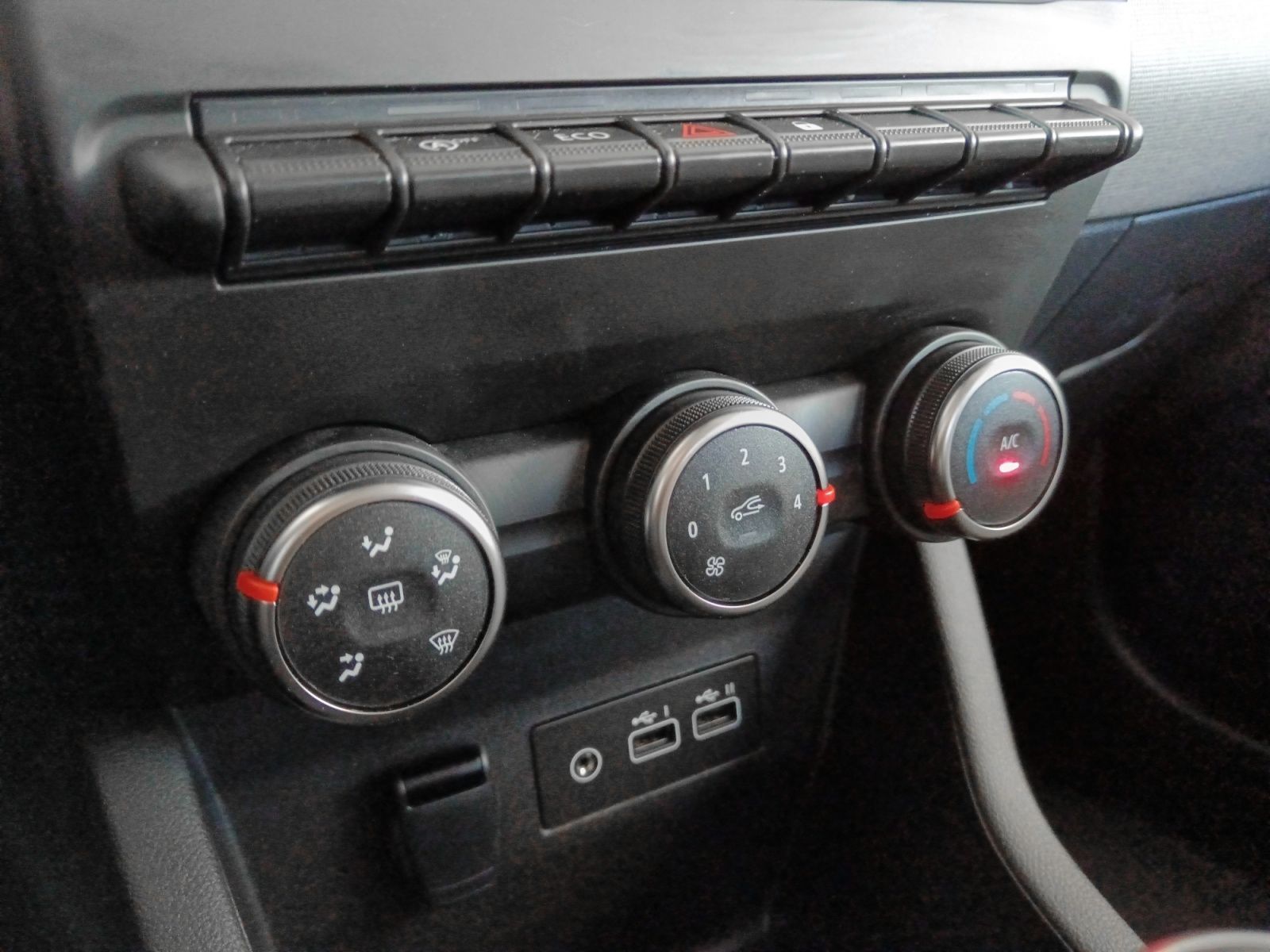 Renault Clio Eco-G 100 GLP Evolution - foto 20