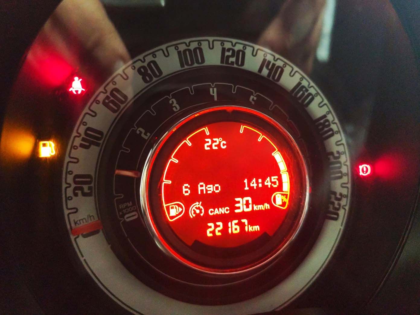 Fiat 500 1.0 Hybrid Cult - foto 15
