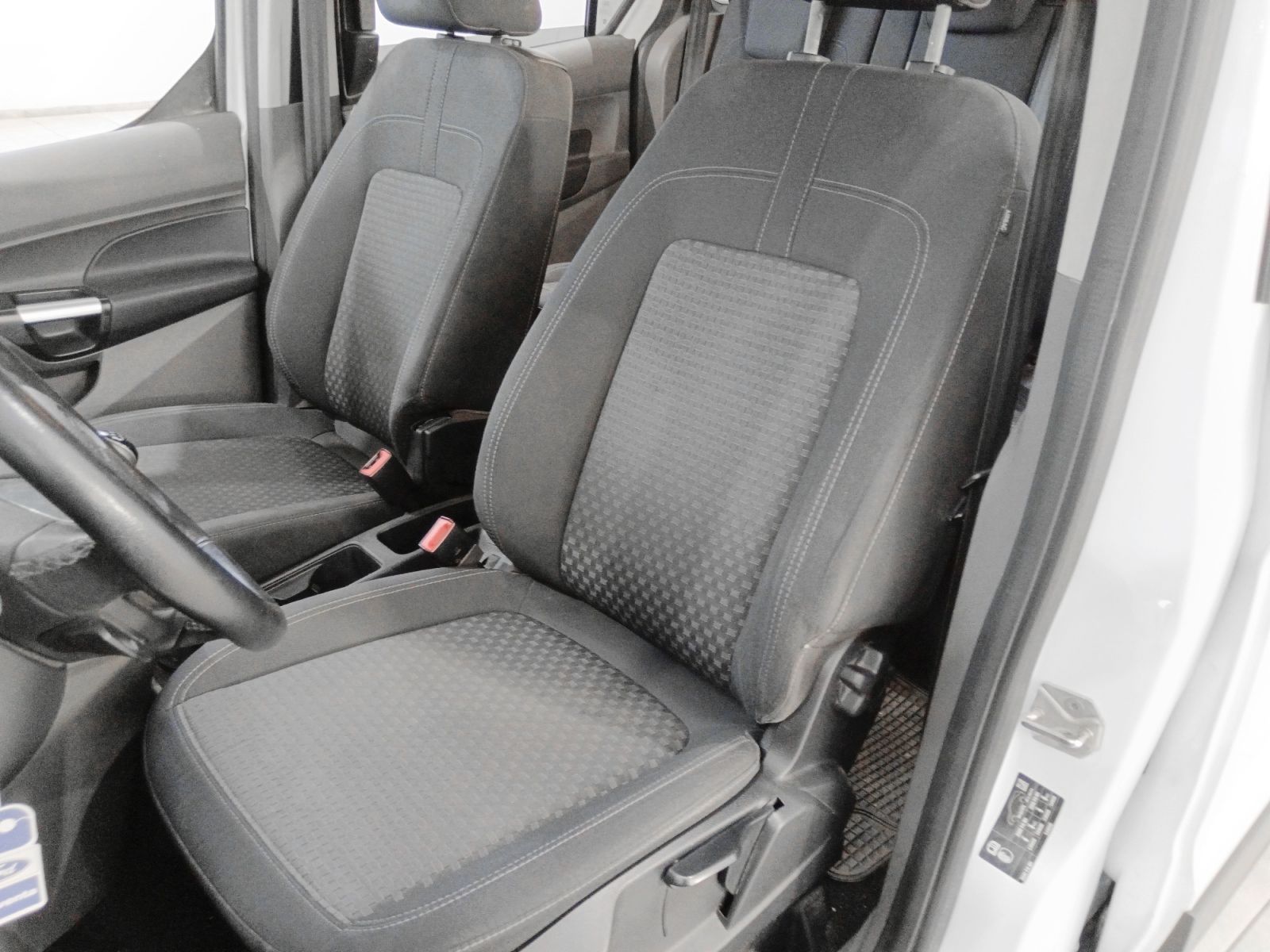 Ford Transit Connect Kombi 1.5 TDCi Trend 220 L1 - foto 20