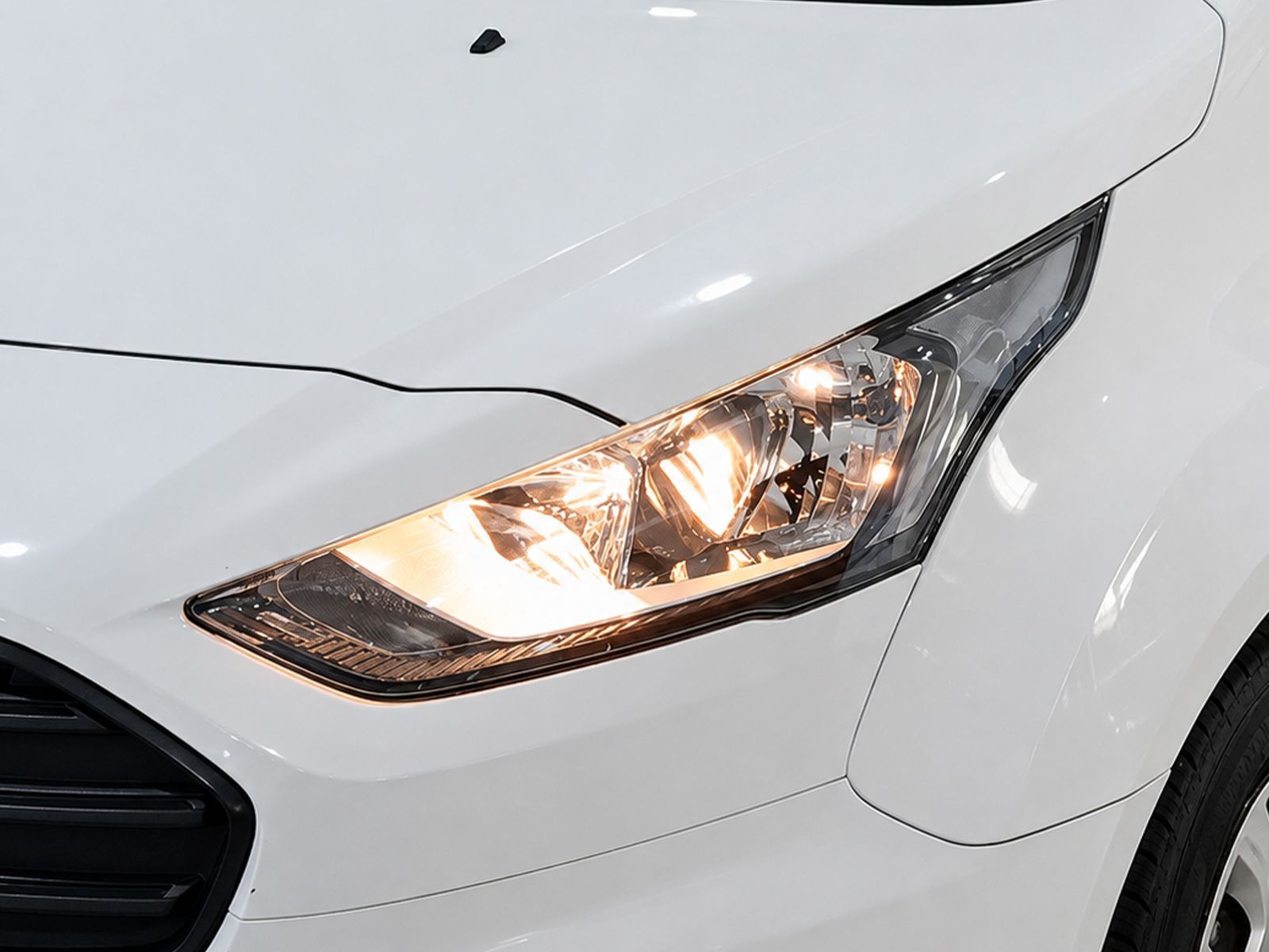 Ford Transit Connect Kombi 1.5 TDCi Trend 220 L1 - foto 22